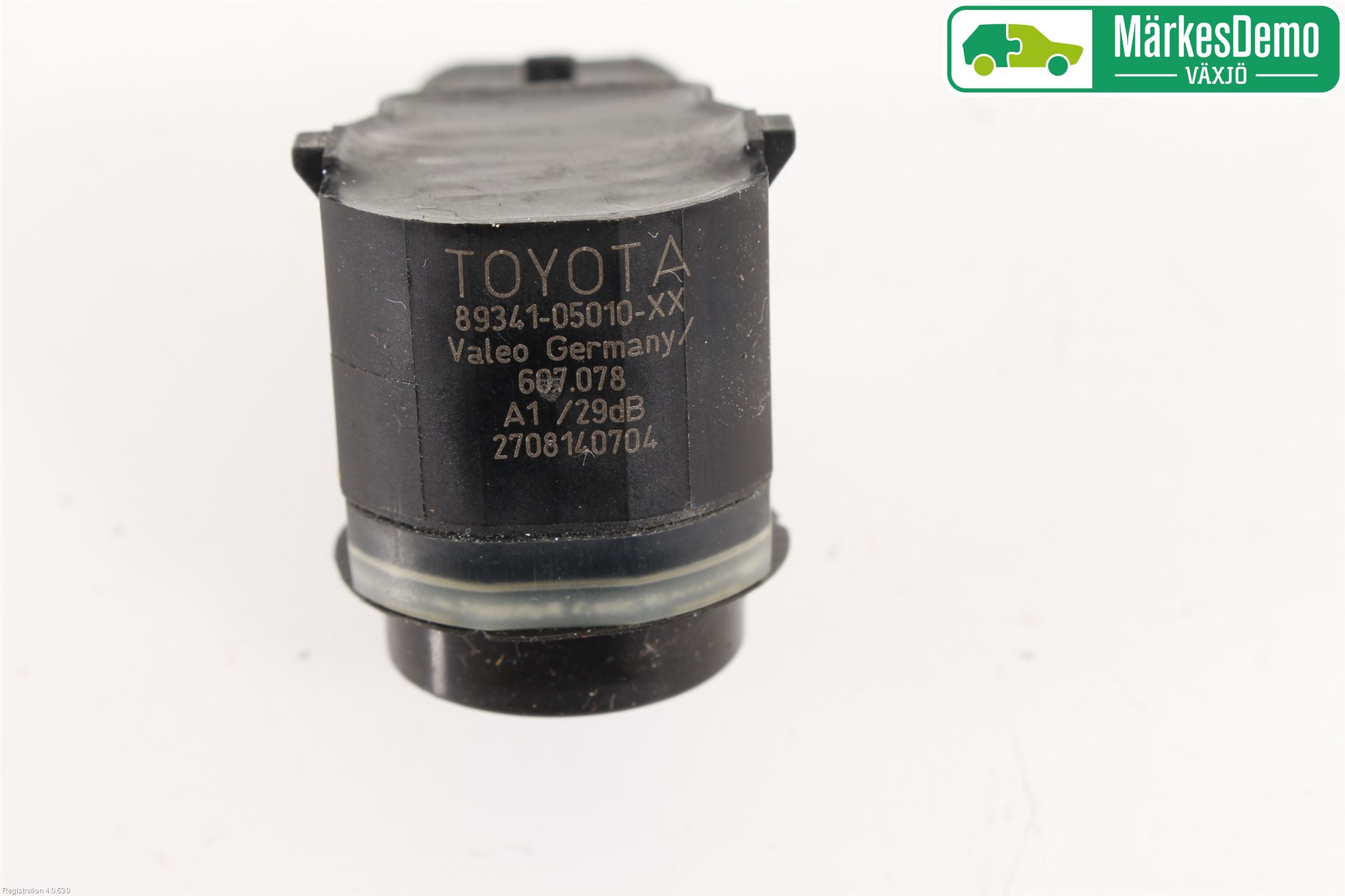 Toyota AURIS 13-19 Sensor Parkering Front