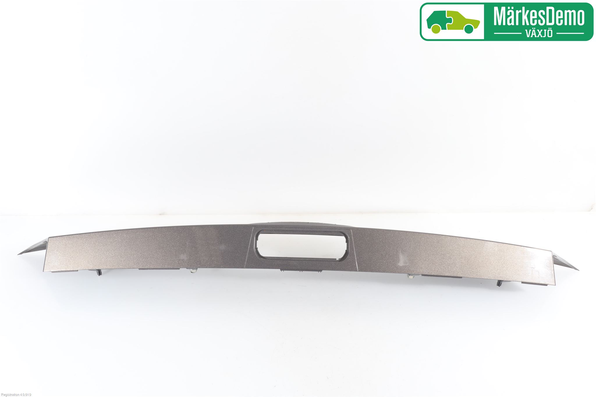 Ford FOCUS 11-14 Refleksplate - Skiltplate