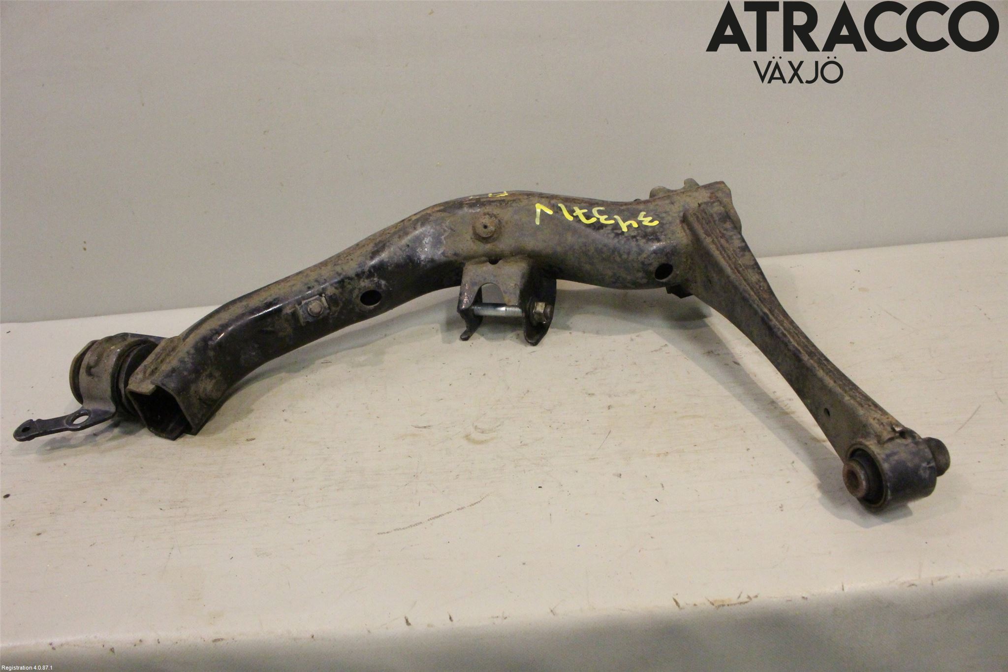 Toyota AVENSIS 07-08 Bærearm Bak Venstre