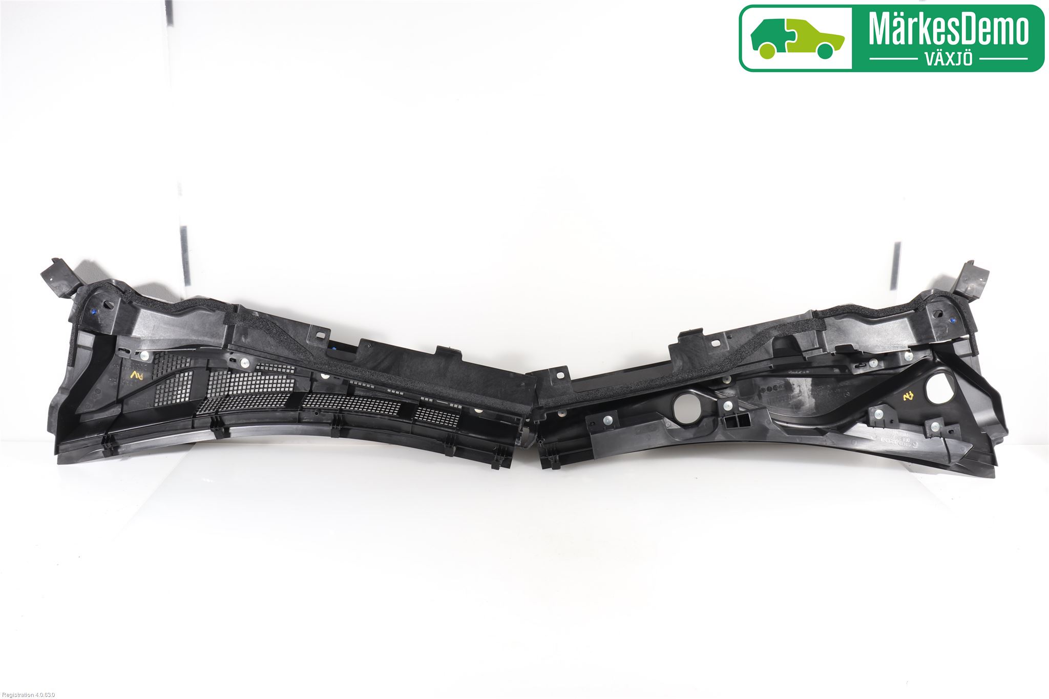 Mazda CX-30 20- Visker Deksel-Grill-Under Frr
