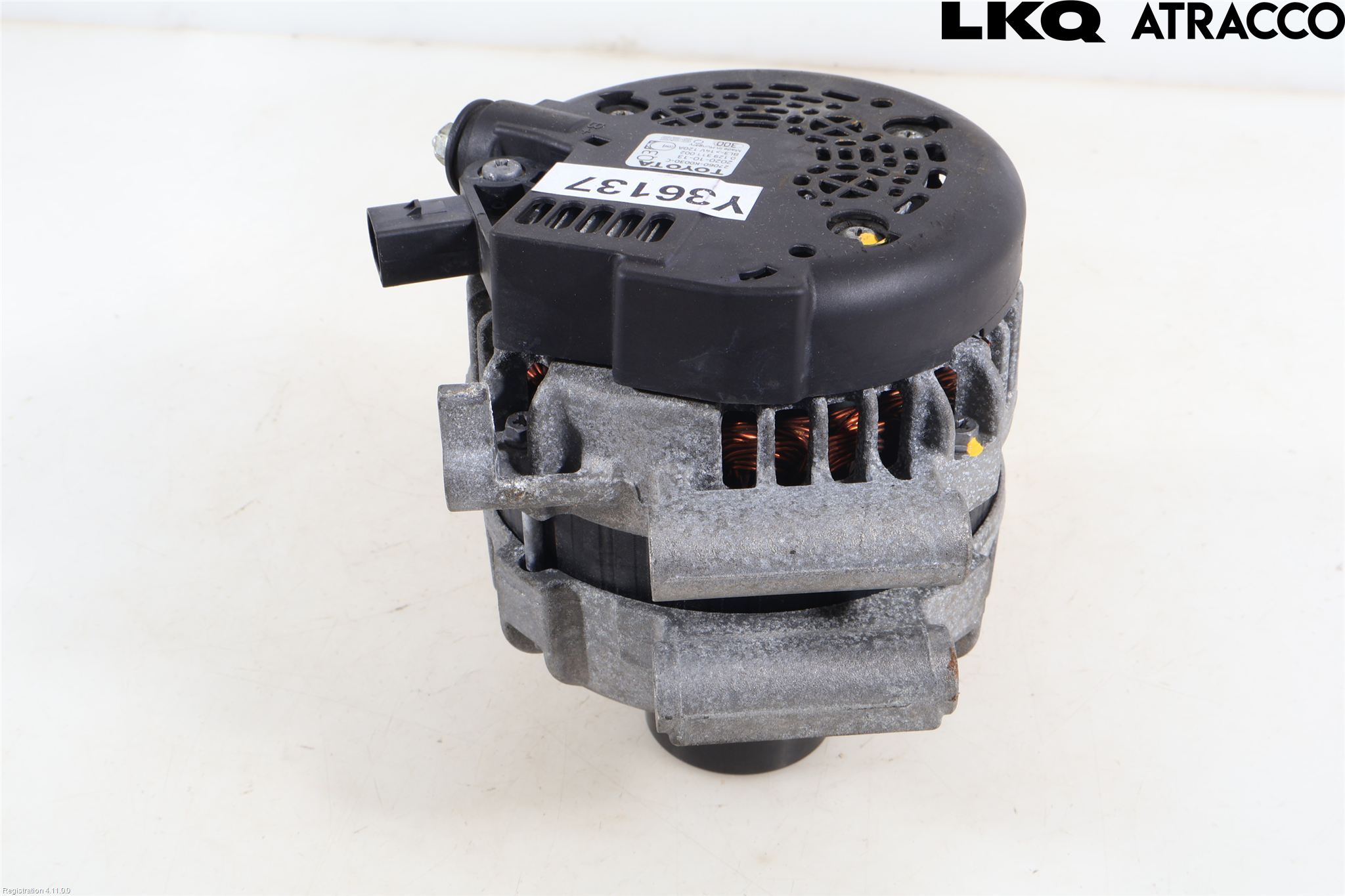 Toyota YARIS XP21 20- Dynamo