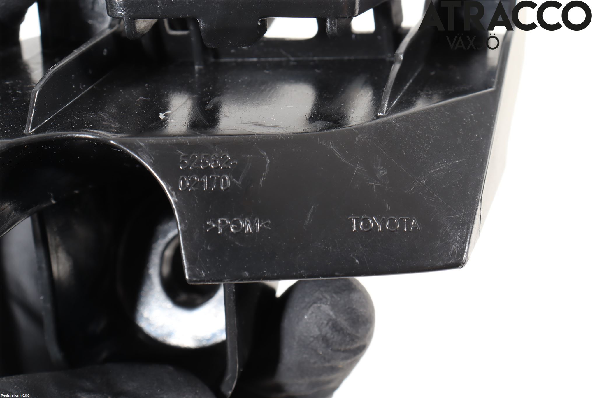Toyota AURIS 13-19 Støtfangerfeste Bak Høyre