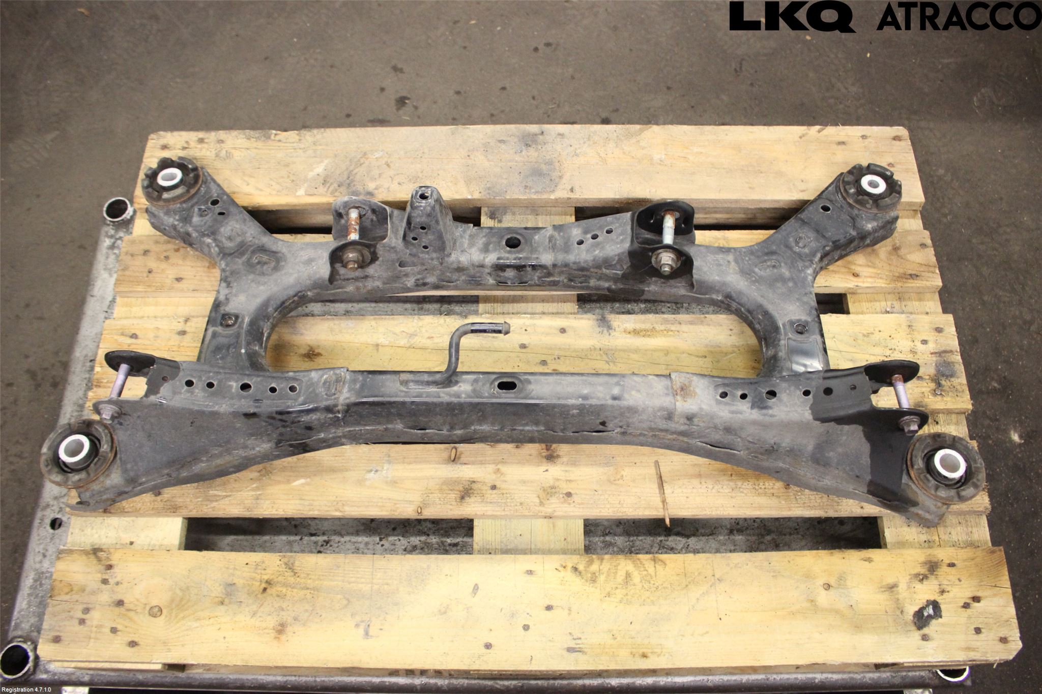 Toyota CAMRY 19-24 Bakaksel Feste Travers-Ramme