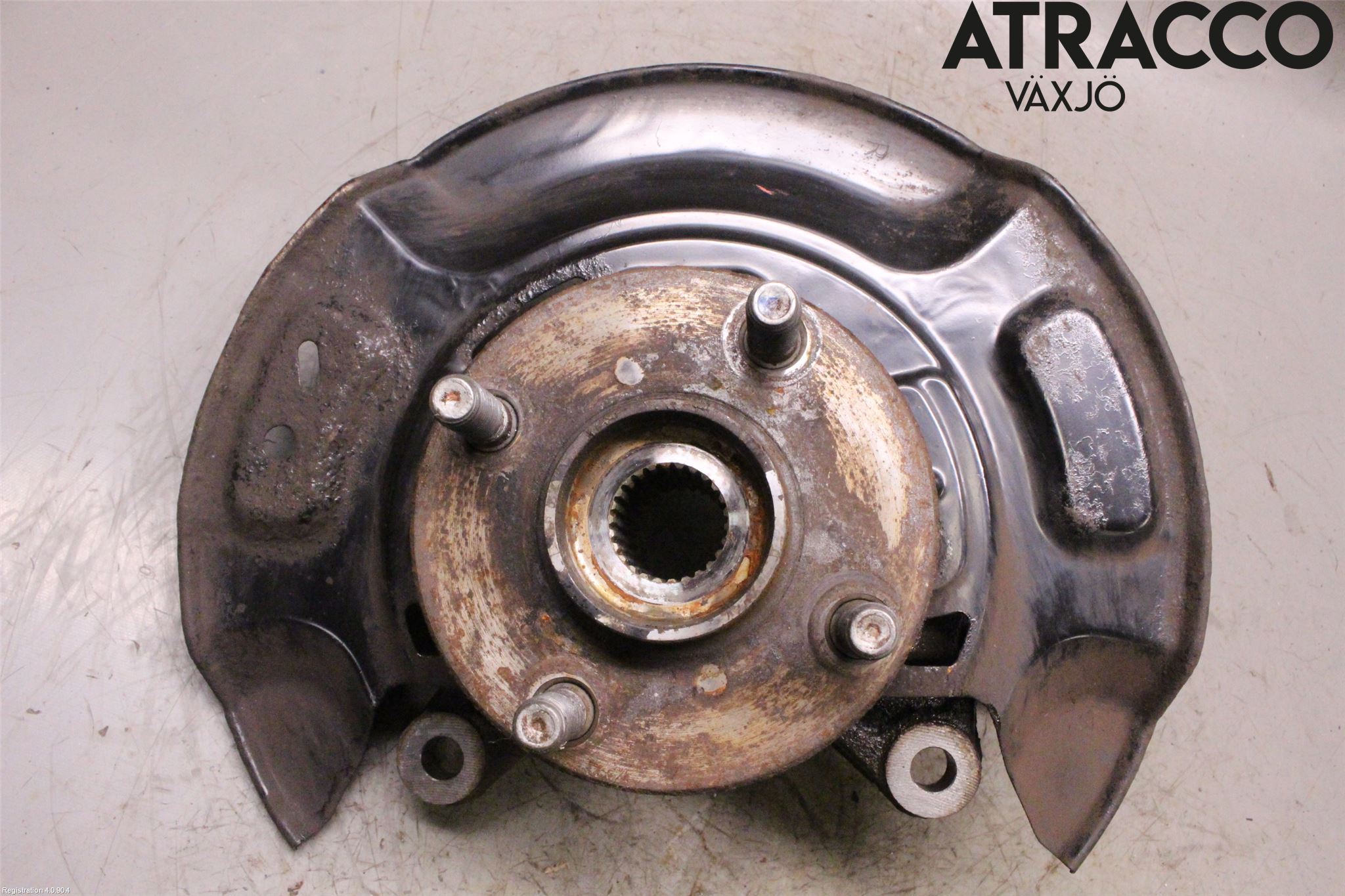 Toyota YARIS XP130 15-20 Spindel Hf