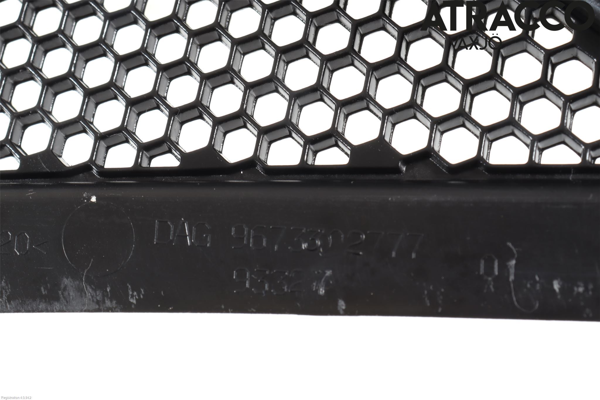 Peugeot 208 12-15 Visker Deksel-Grill-Under Frr