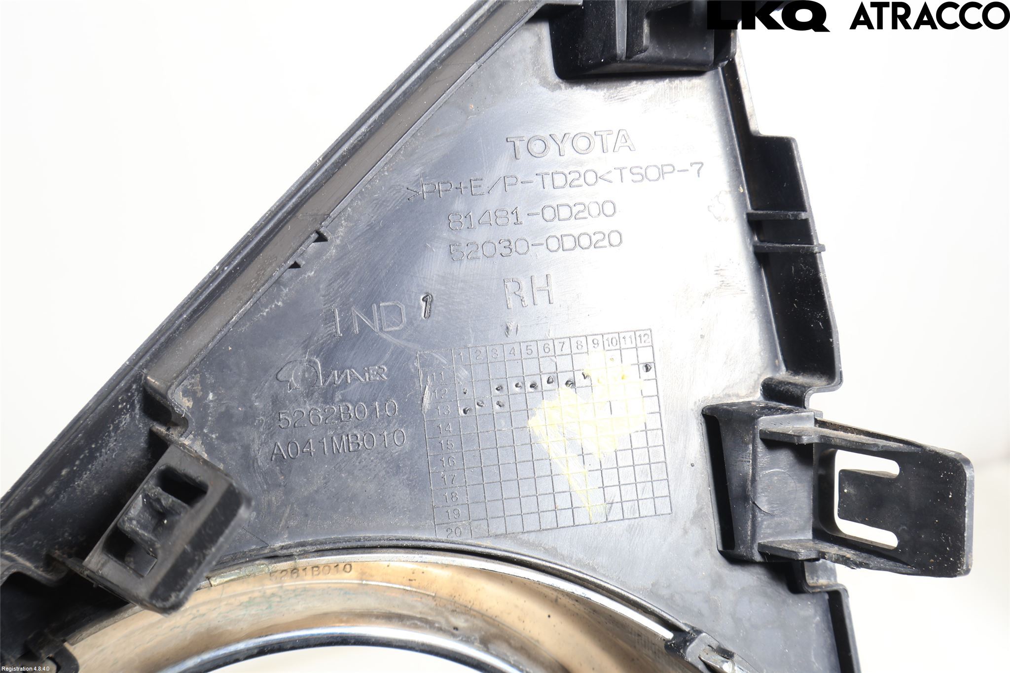 Toyota YARIS XP130 12-14 Frontlykt Kurve-Tåkelys Ramme