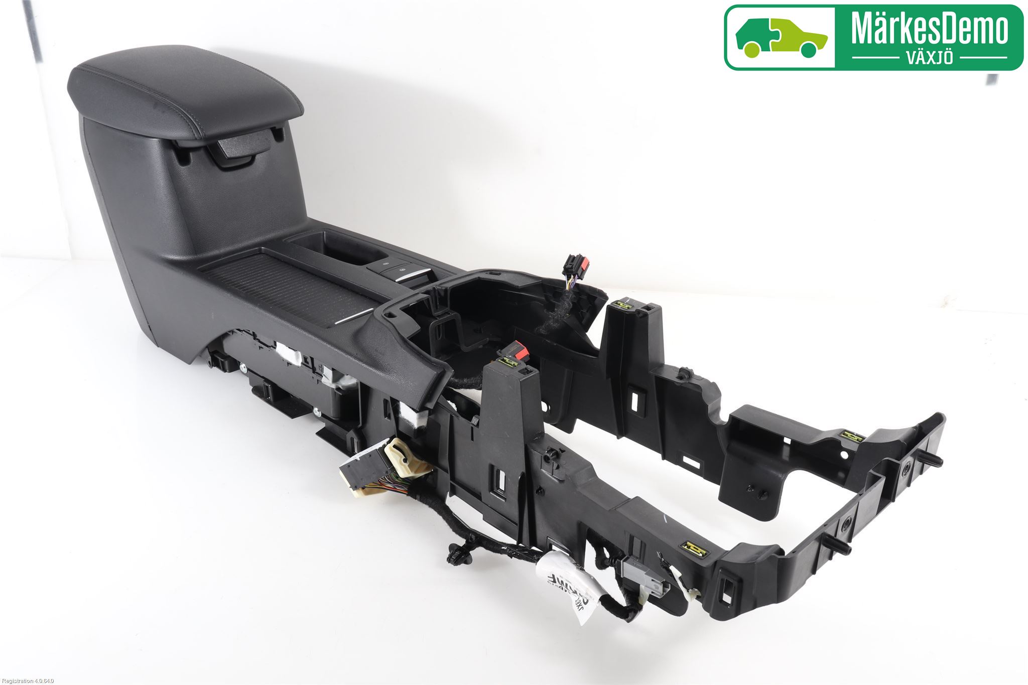 Ford FOCUS 19- Instrumentkonsoll Gulv