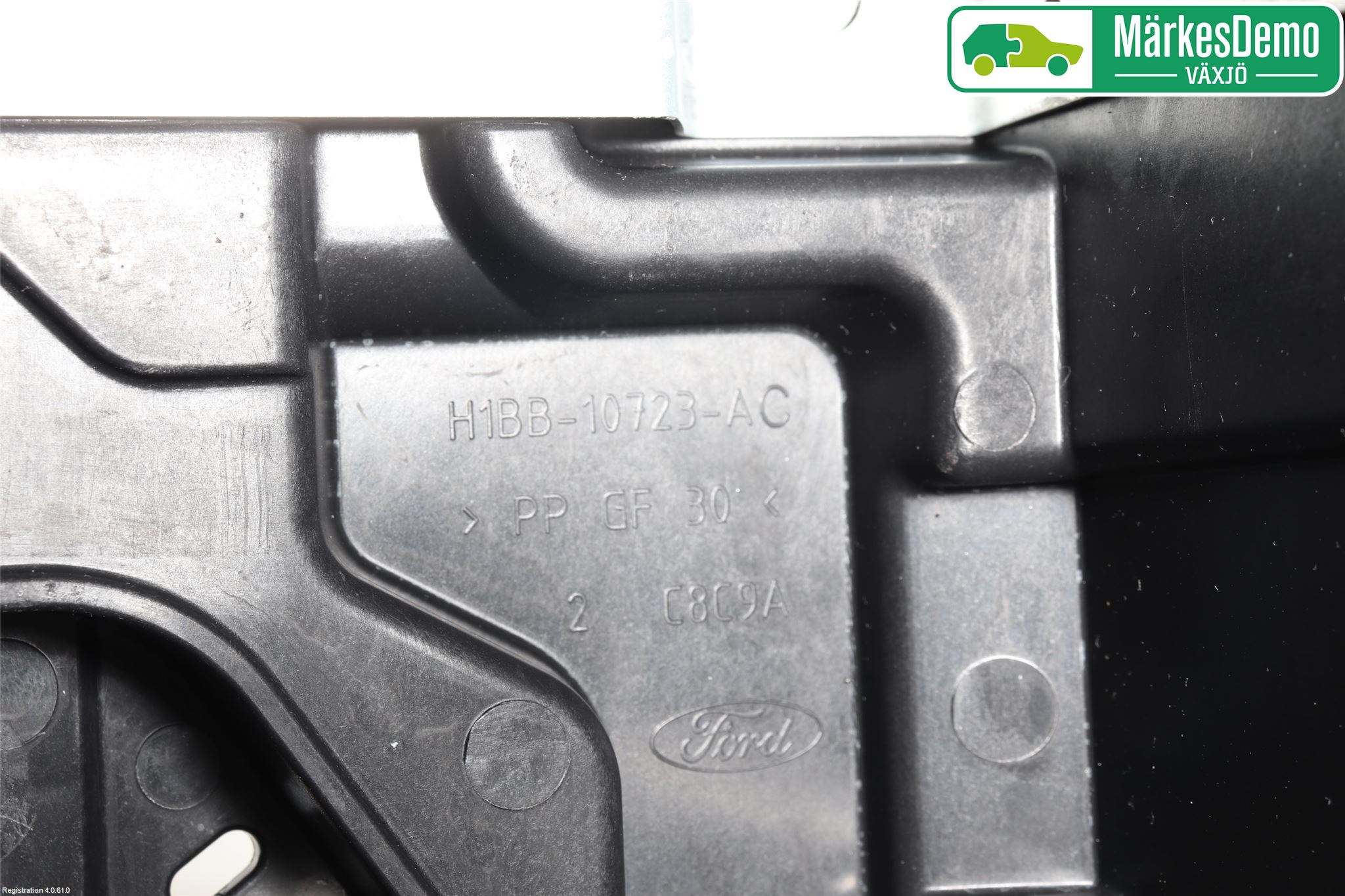 Ford FIESTA (VII) 18-23 Batterikasse - Feste - Holder