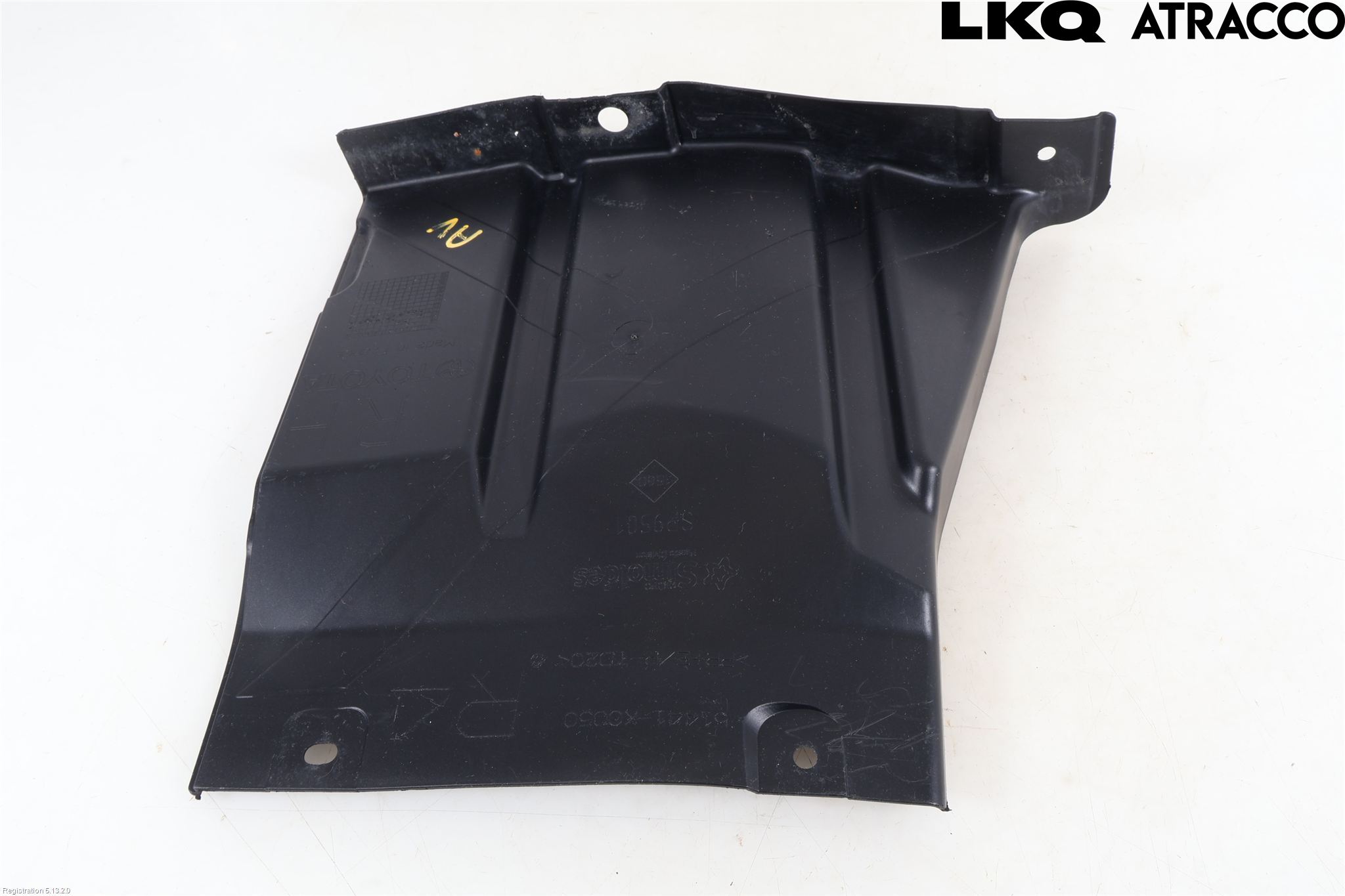 Toyota YARIS XP21 20- Bunnplate U Motor-Gear-Dørk