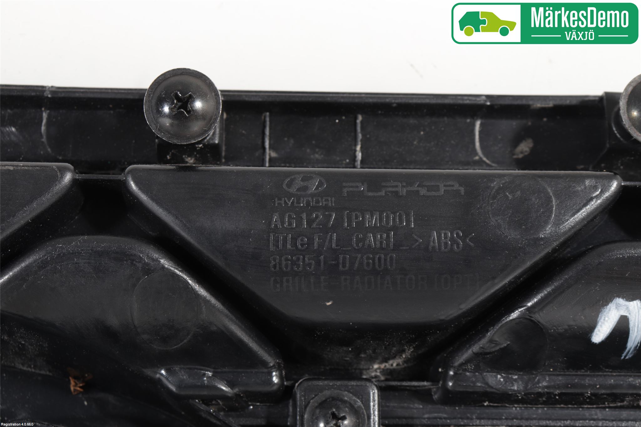 Hyundai TUCSON 05- Grill Komplett
