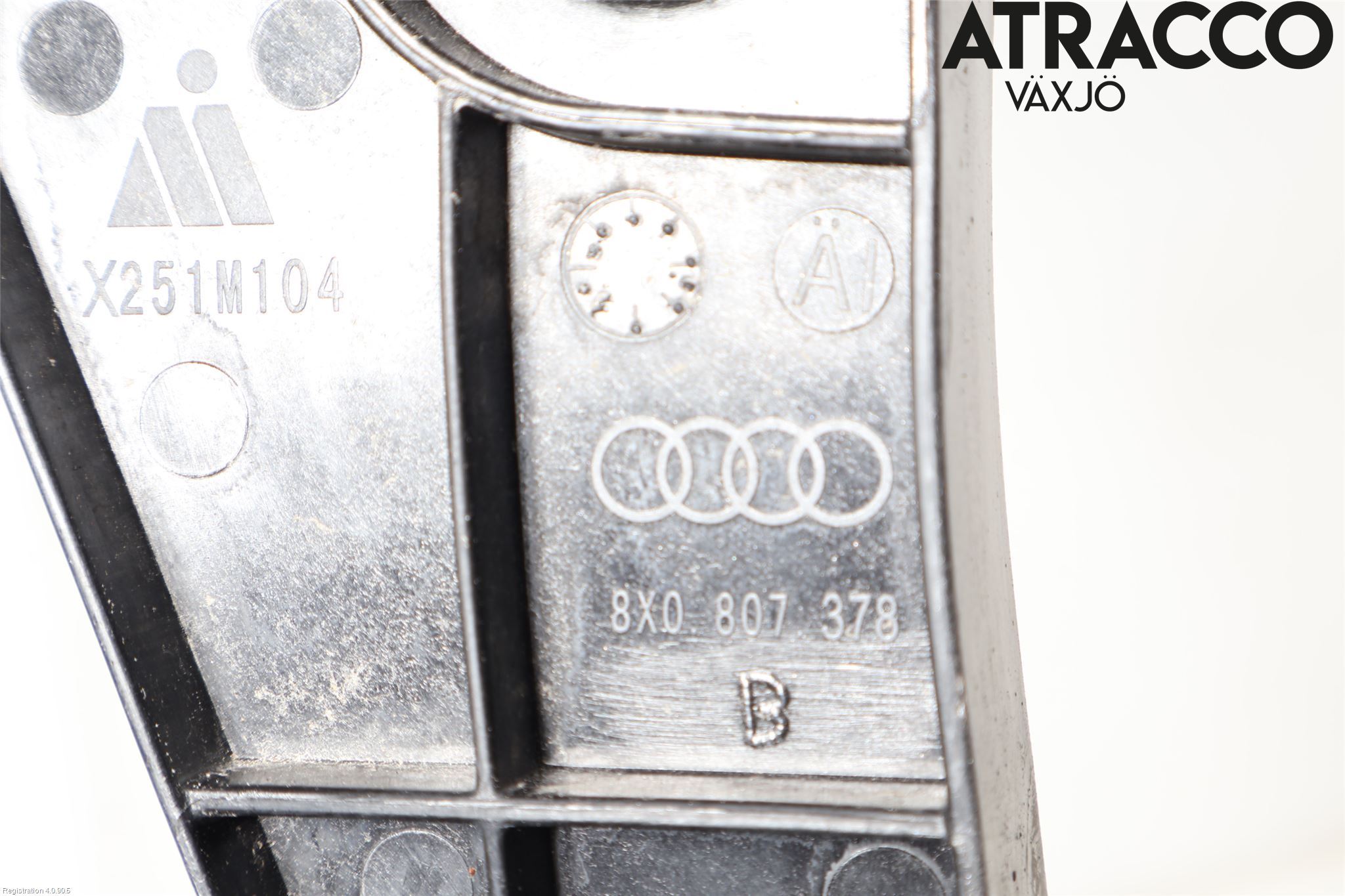 Audi A1/S1 11-18 Støtfangerfeste Bak Høyre