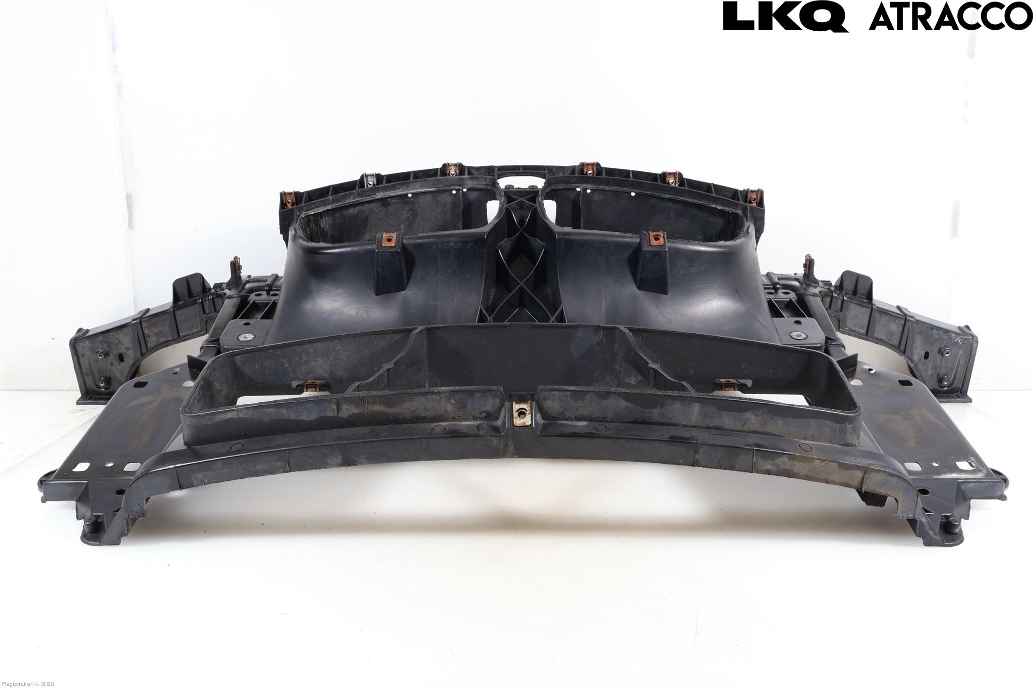 BMW 1 E87/81 5D/3D 03-11 Frontstykke-Boks