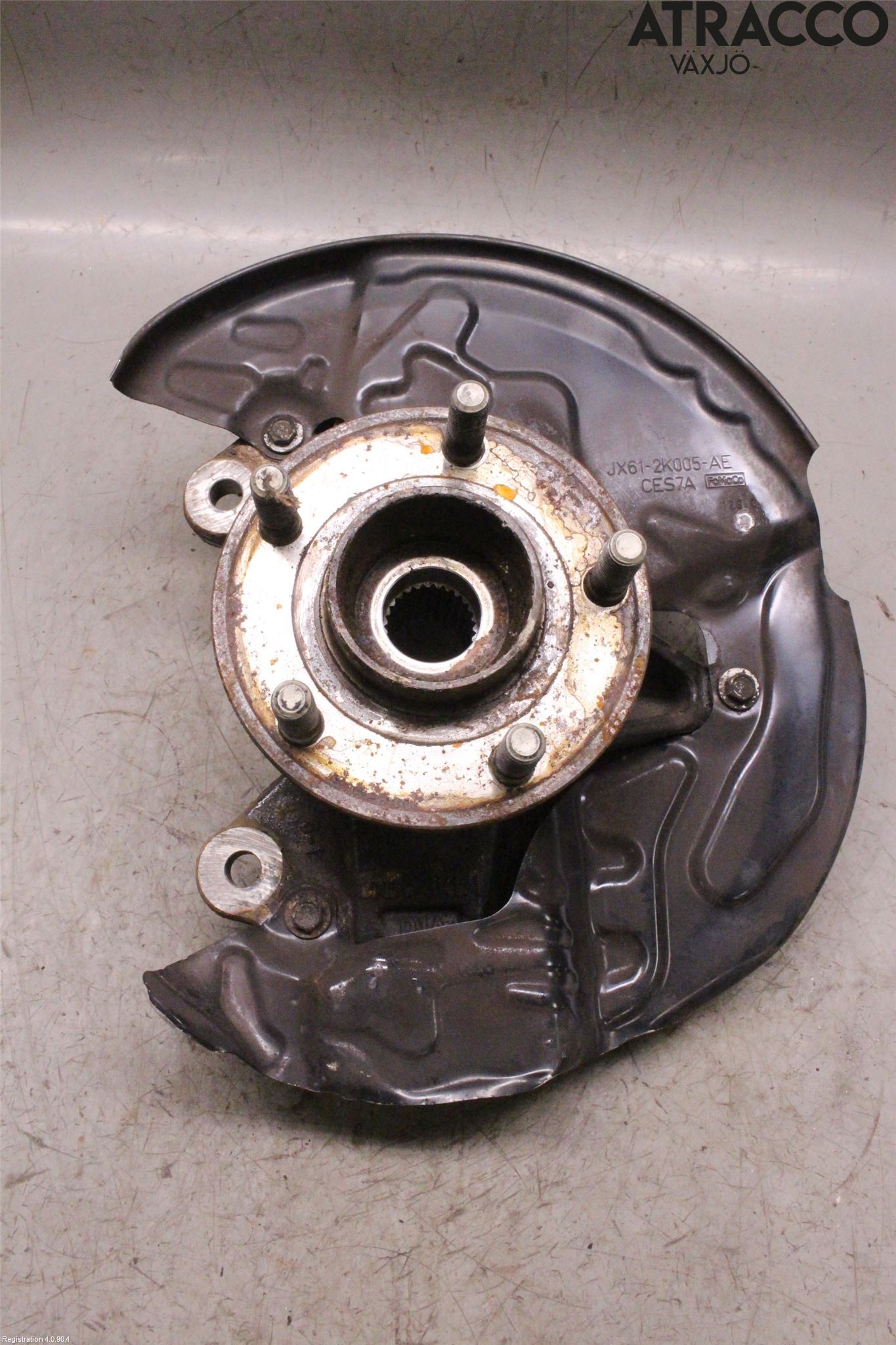 Ford FOCUS 19- Spindel Vf