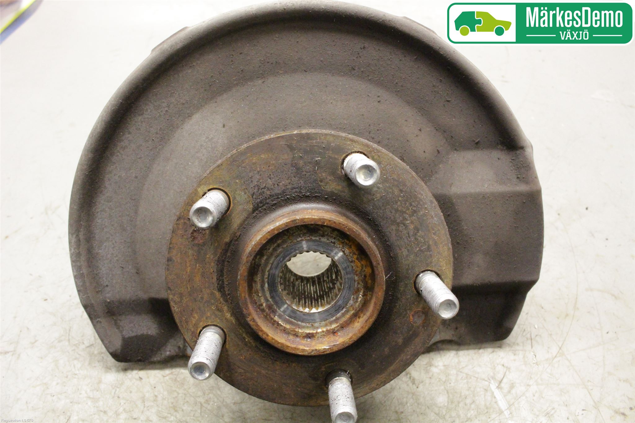 Mitsubishi OUTLANDER 13-21 Spindel Vf