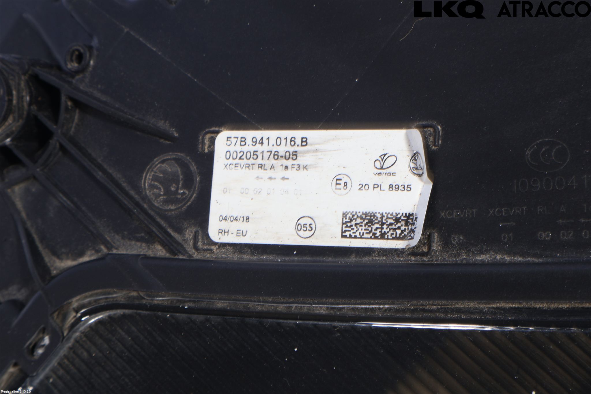 Skoda KAROQ 18- Frontlykt Høyre