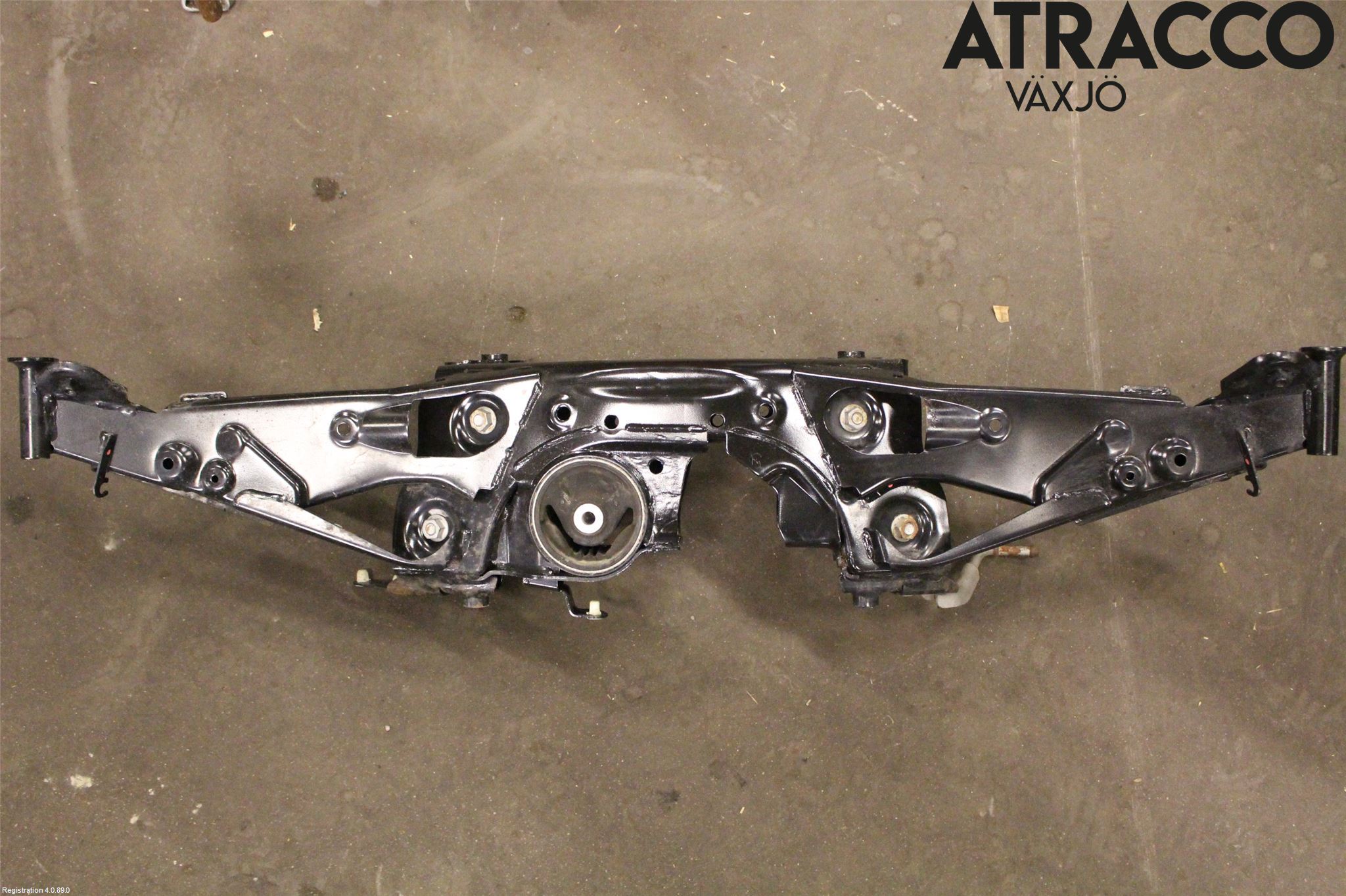 BMW 2 F45 Active Tourer 14-21 Bakaksel Feste Travers-Ramme