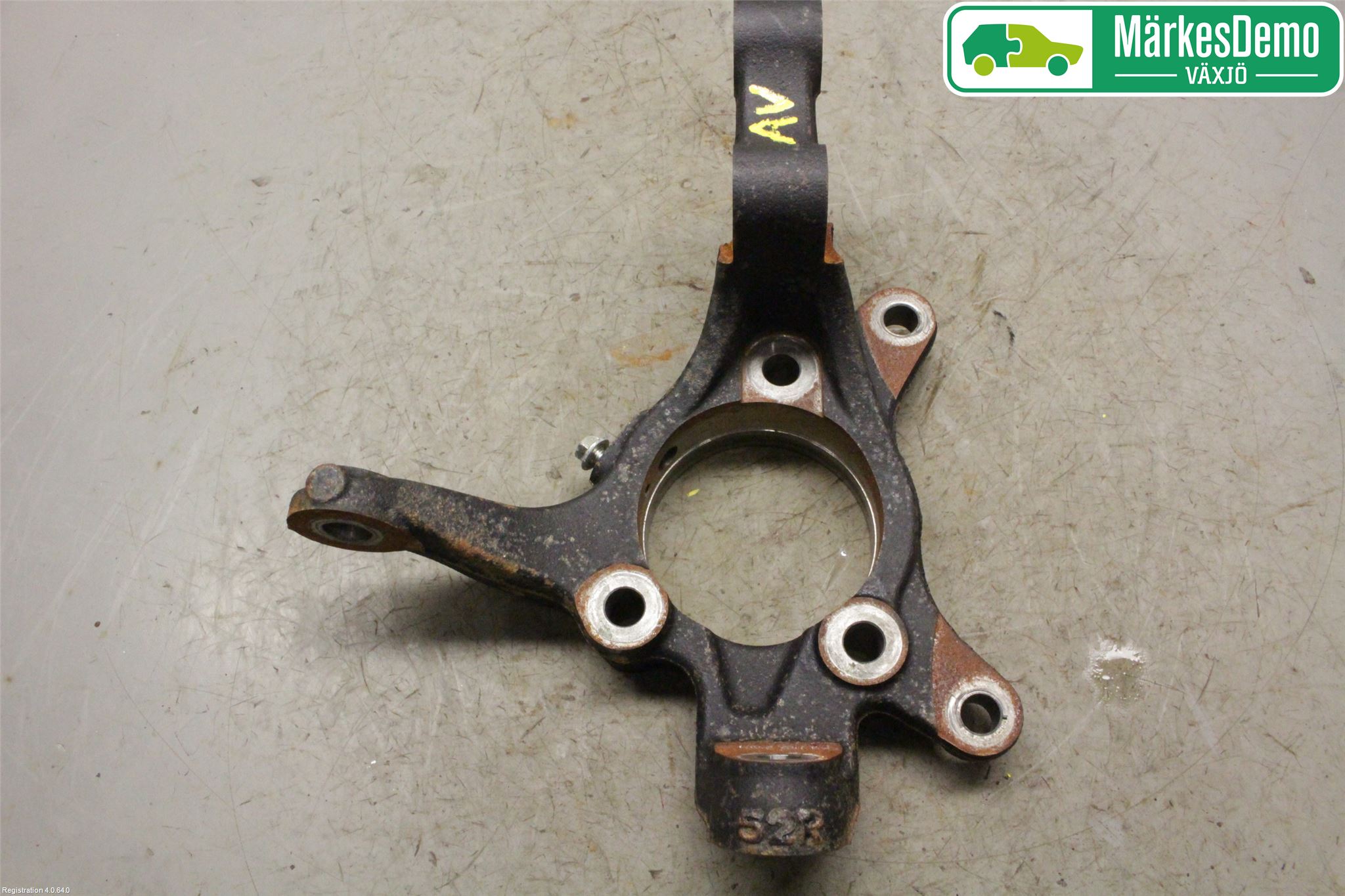 Suzuki SWIFT 17-24 Spindel Vf