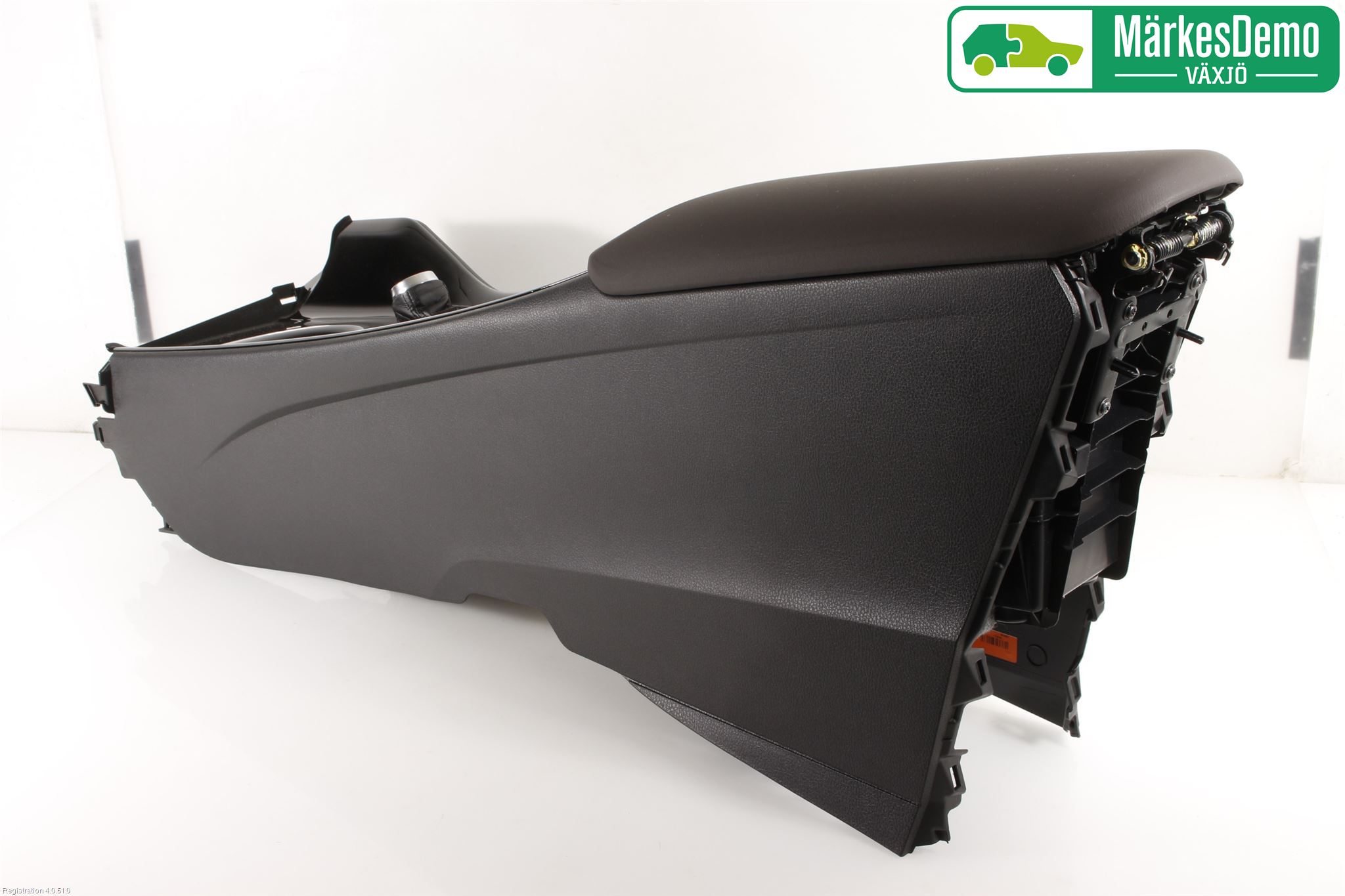 Toyota C-HR 16-23 Instrumentkonsoll Gulv