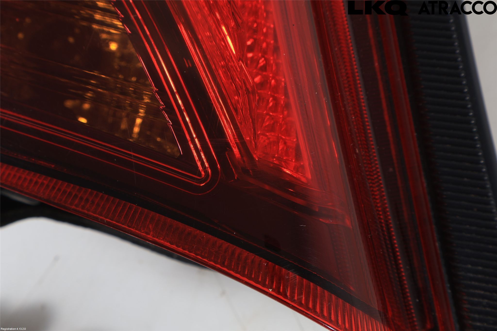 Toyota YARIS XP130 15-20 Baklykt Venstre