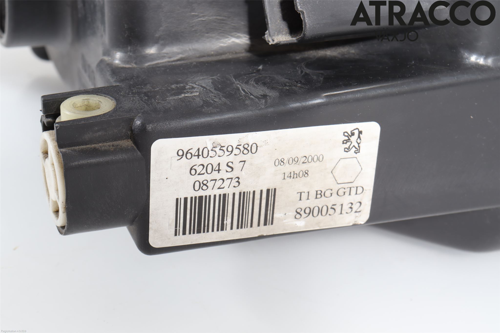 Peugeot 206 98-09 Frontlykt Venstre