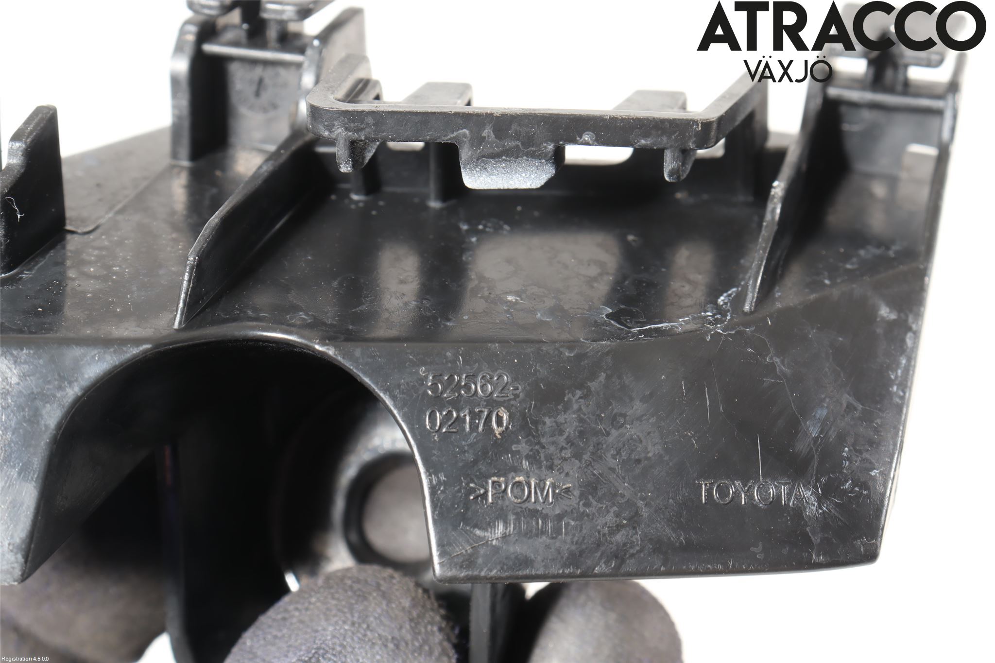 Toyota AURIS 13-19 Støtfangerfeste Bak Høyre