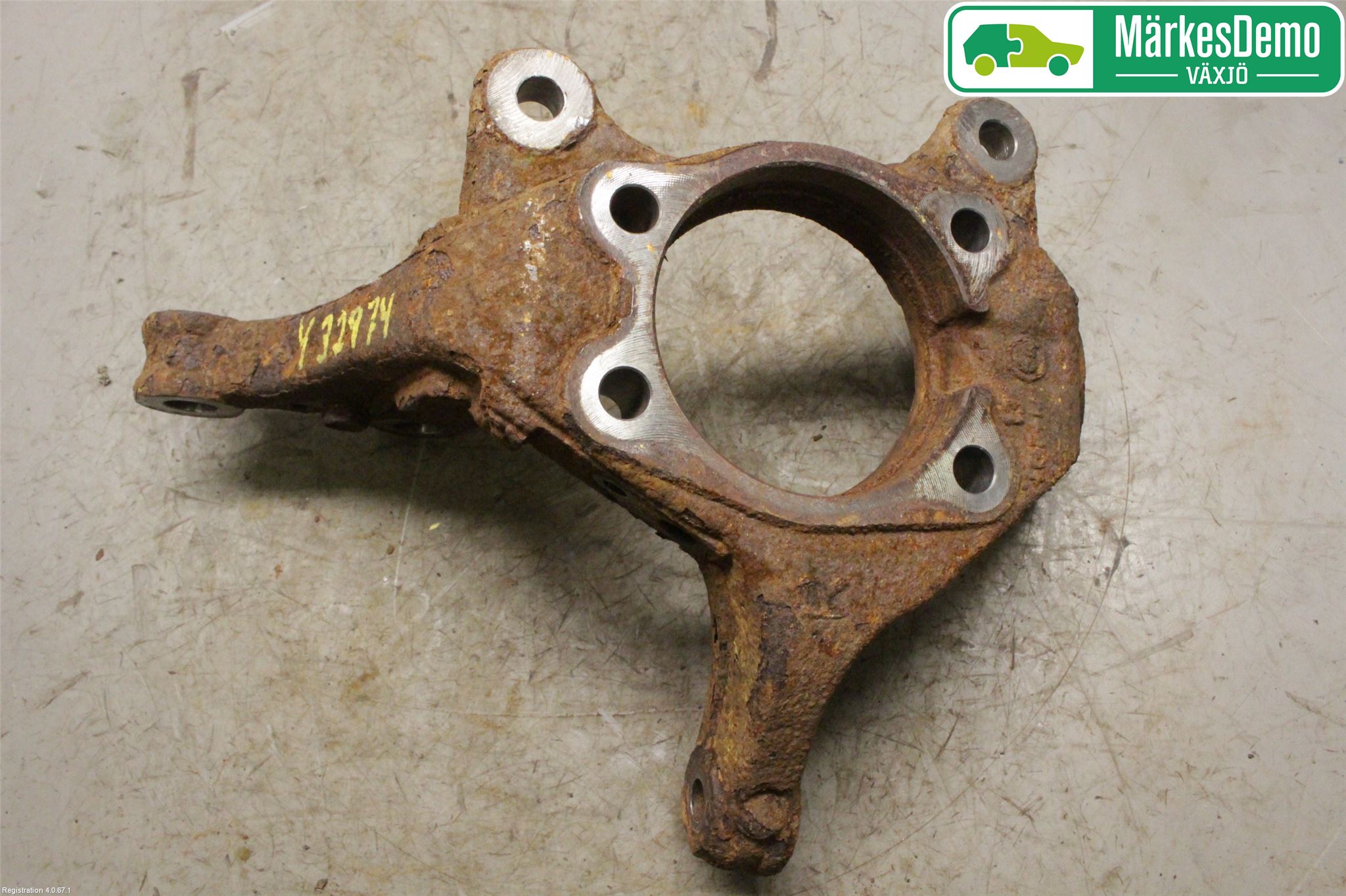 Toyota AURIS 10-12 Spindel Hf