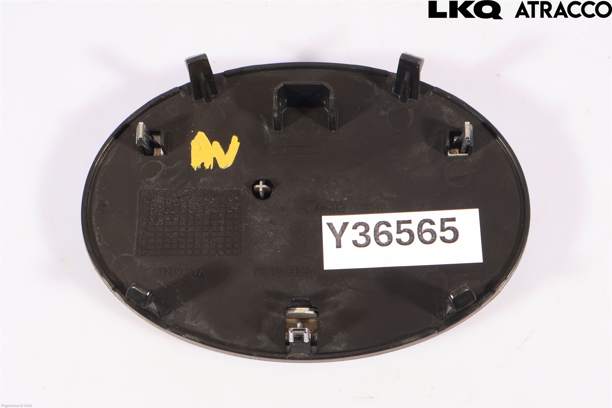 Toyota AURIS 13-19 Emblem