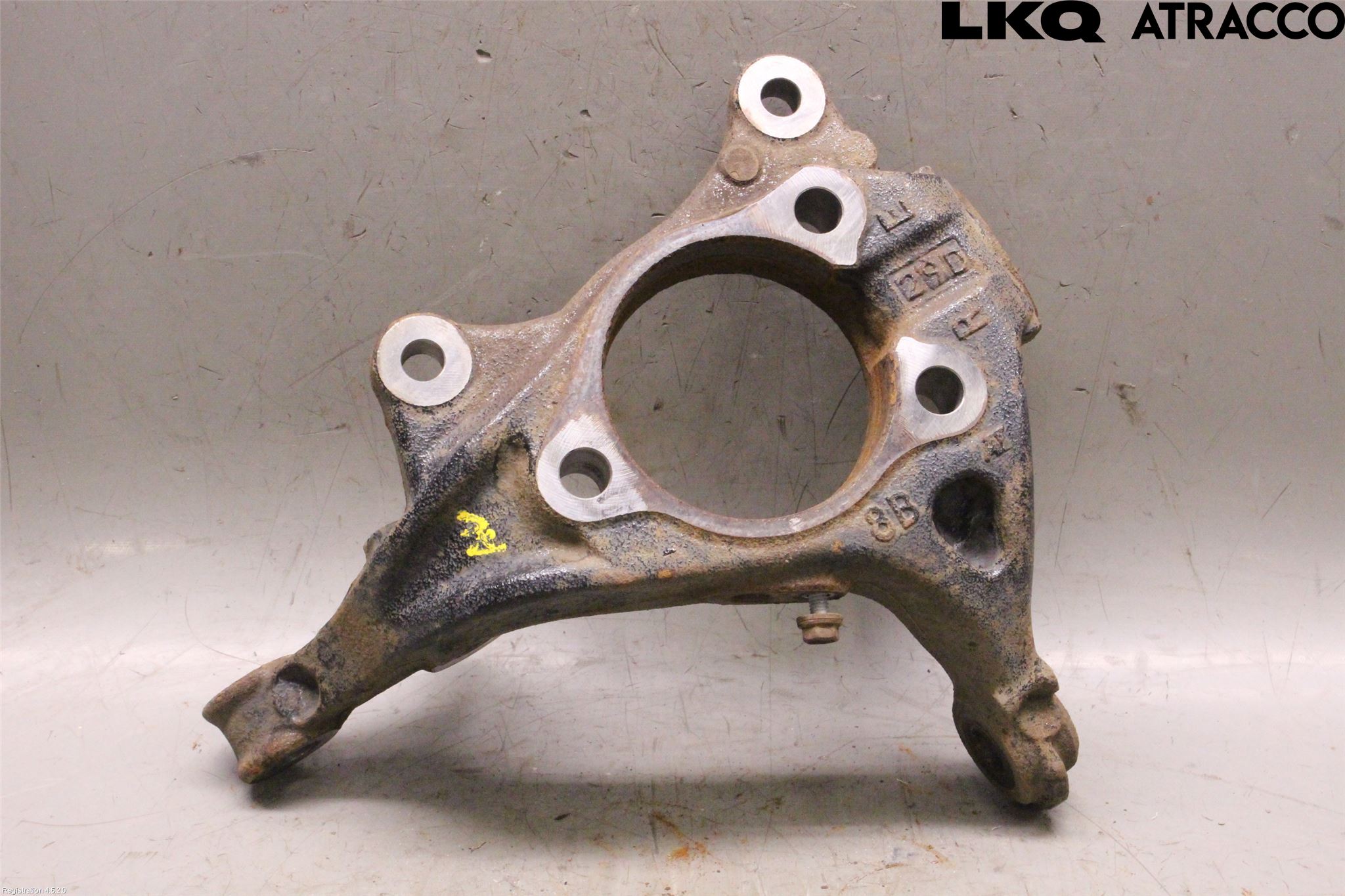 Toyota COROLLA CROSS XG10 22- Spindel Hf