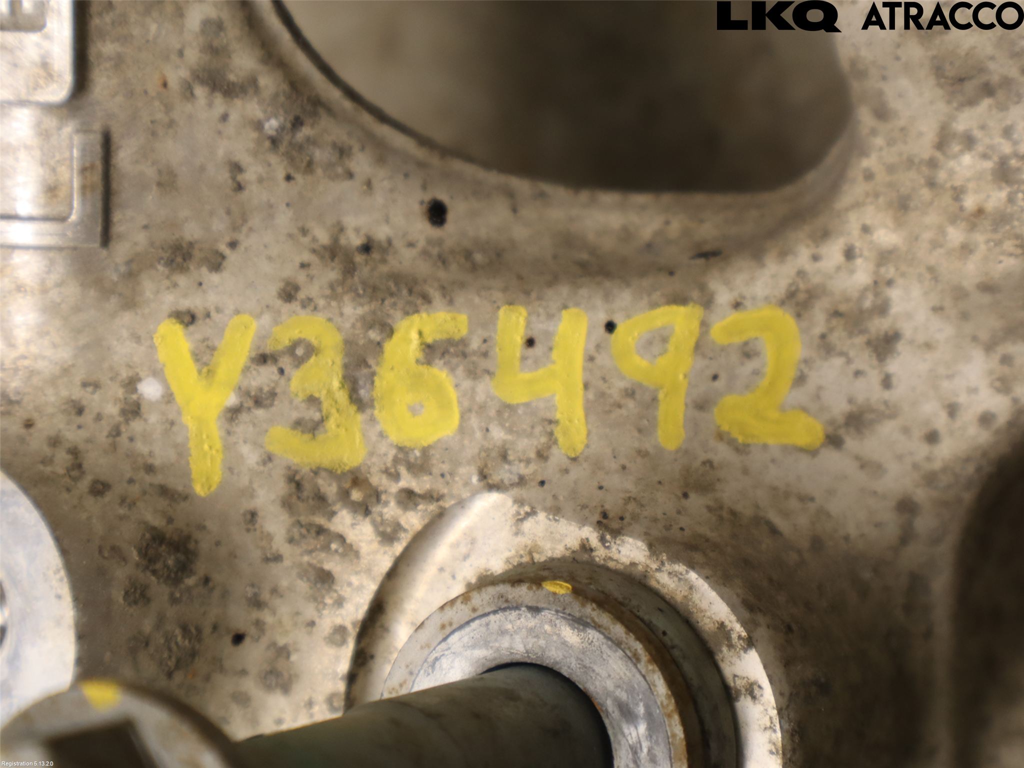 Toyota bZ4X EA10 22- Spindel Vb