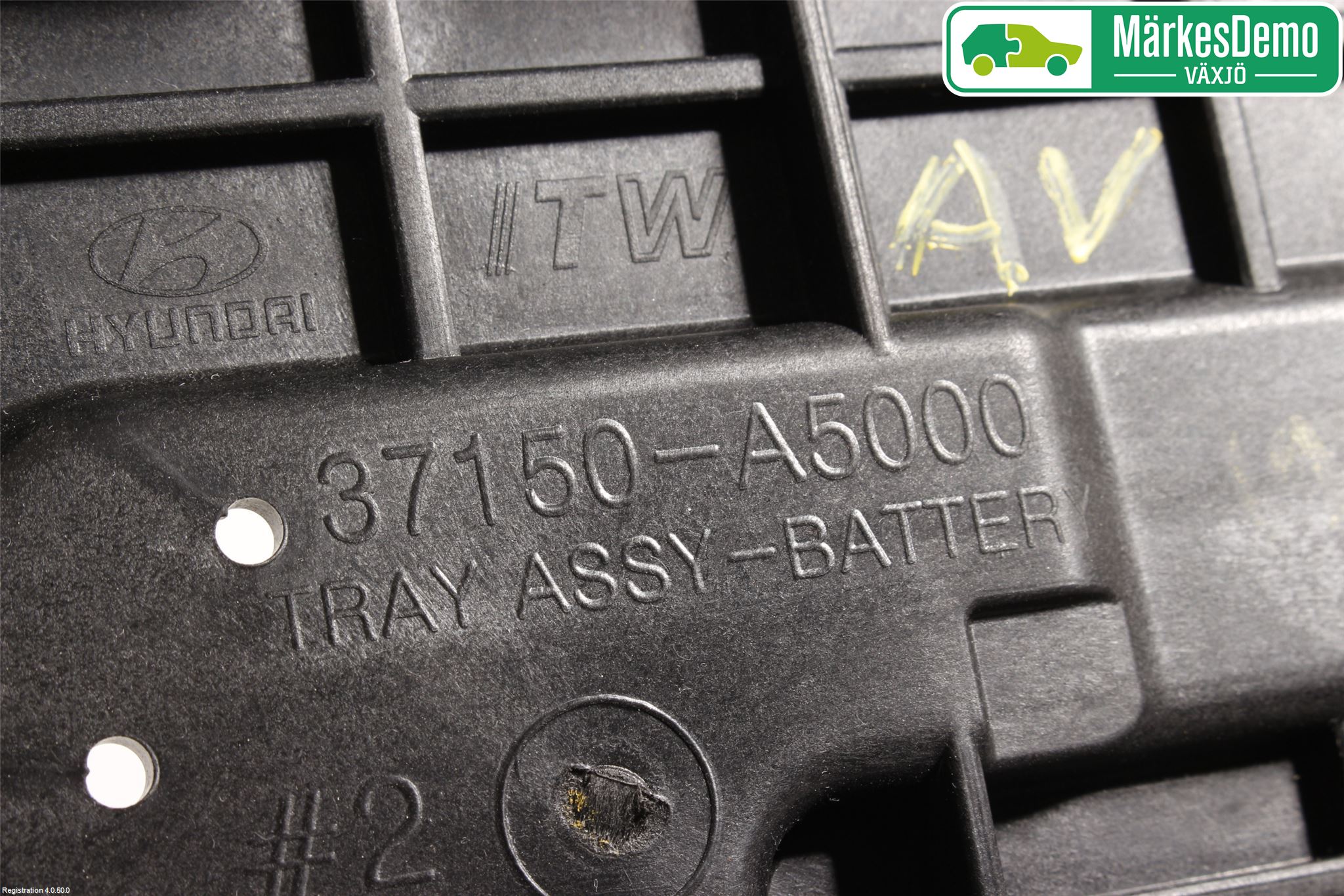 Hyundai i30 GD 13-17 Batterikasse - Feste - Holder