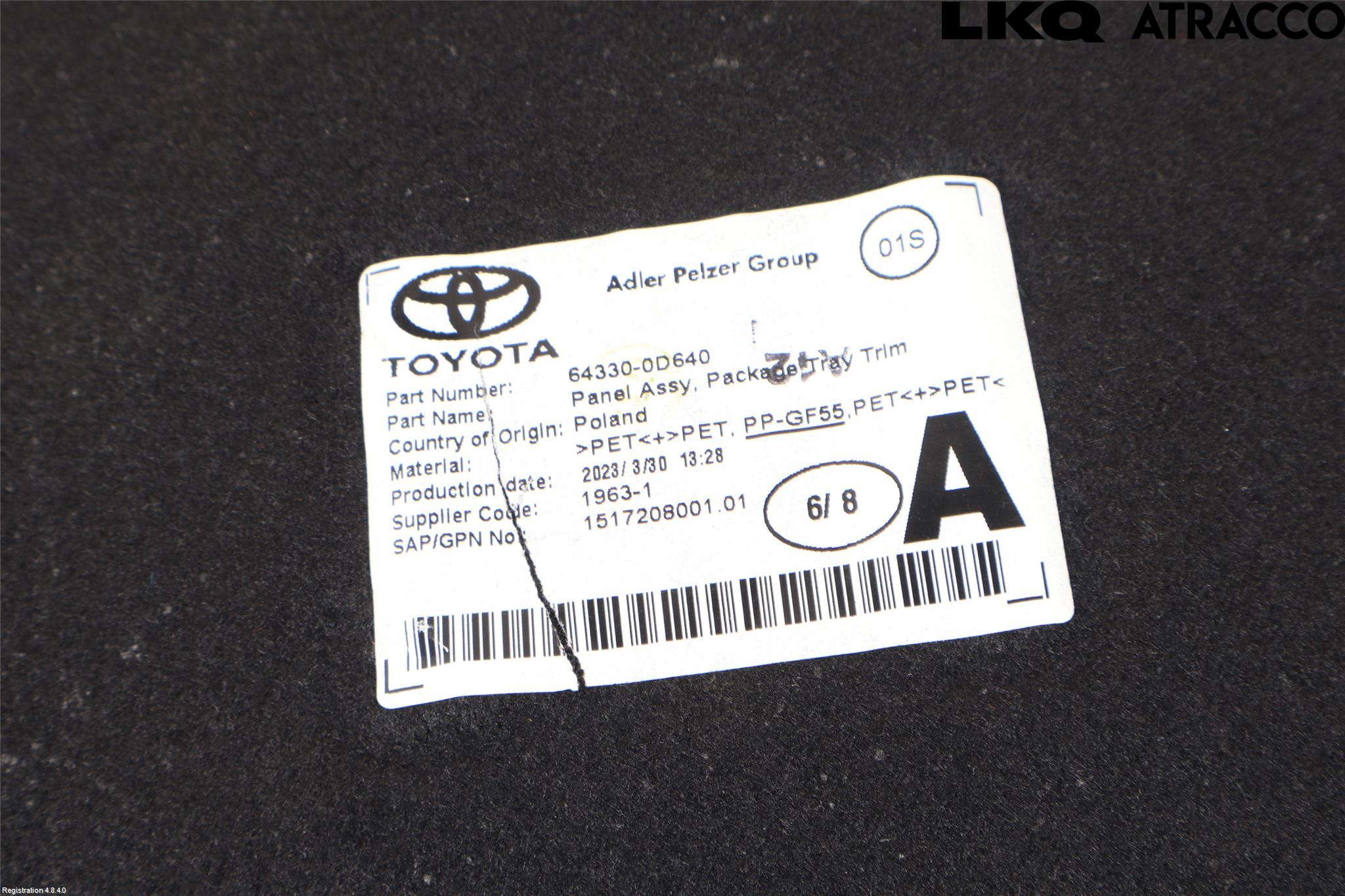 Toyota YARIS XP21 20- Innr Hattehylle