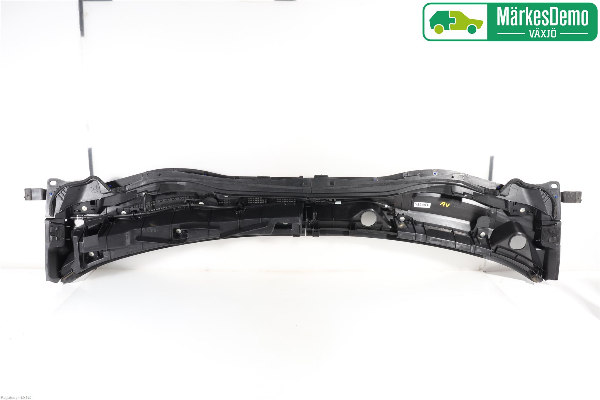Mazda 3 III 14-19 Visker Deksel-Grill-Under Frr