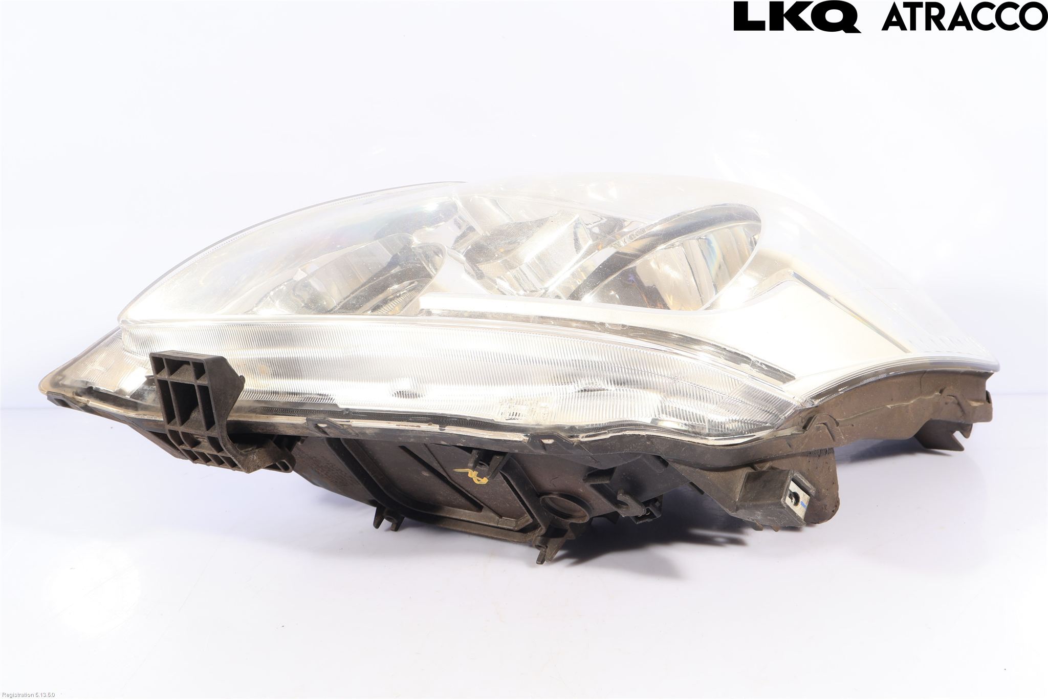 Toyota VERSO 09-18 Frontlykt Venstre