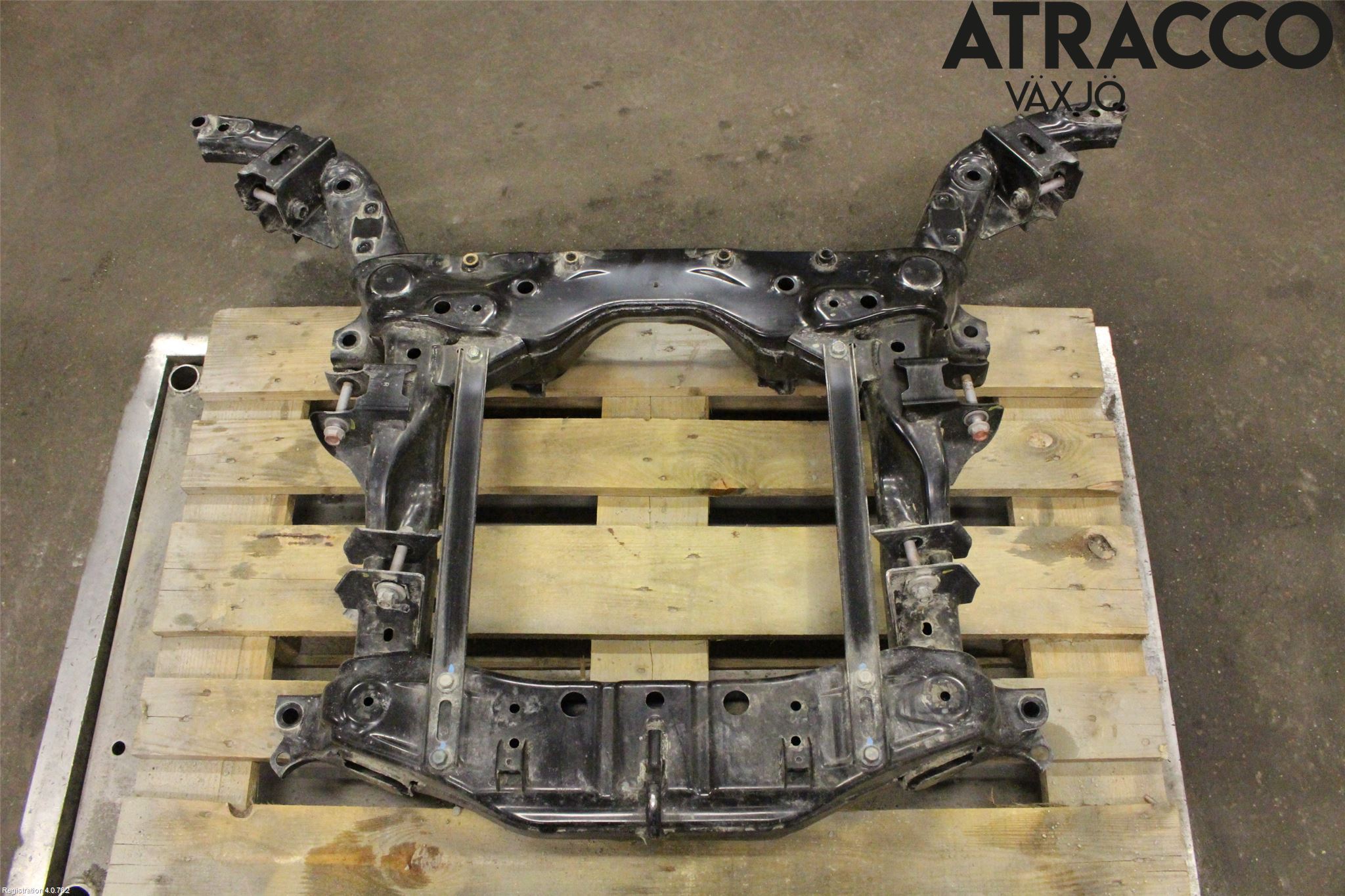 Honda E 20-23 Bakaksel Feste Travers-Ramme