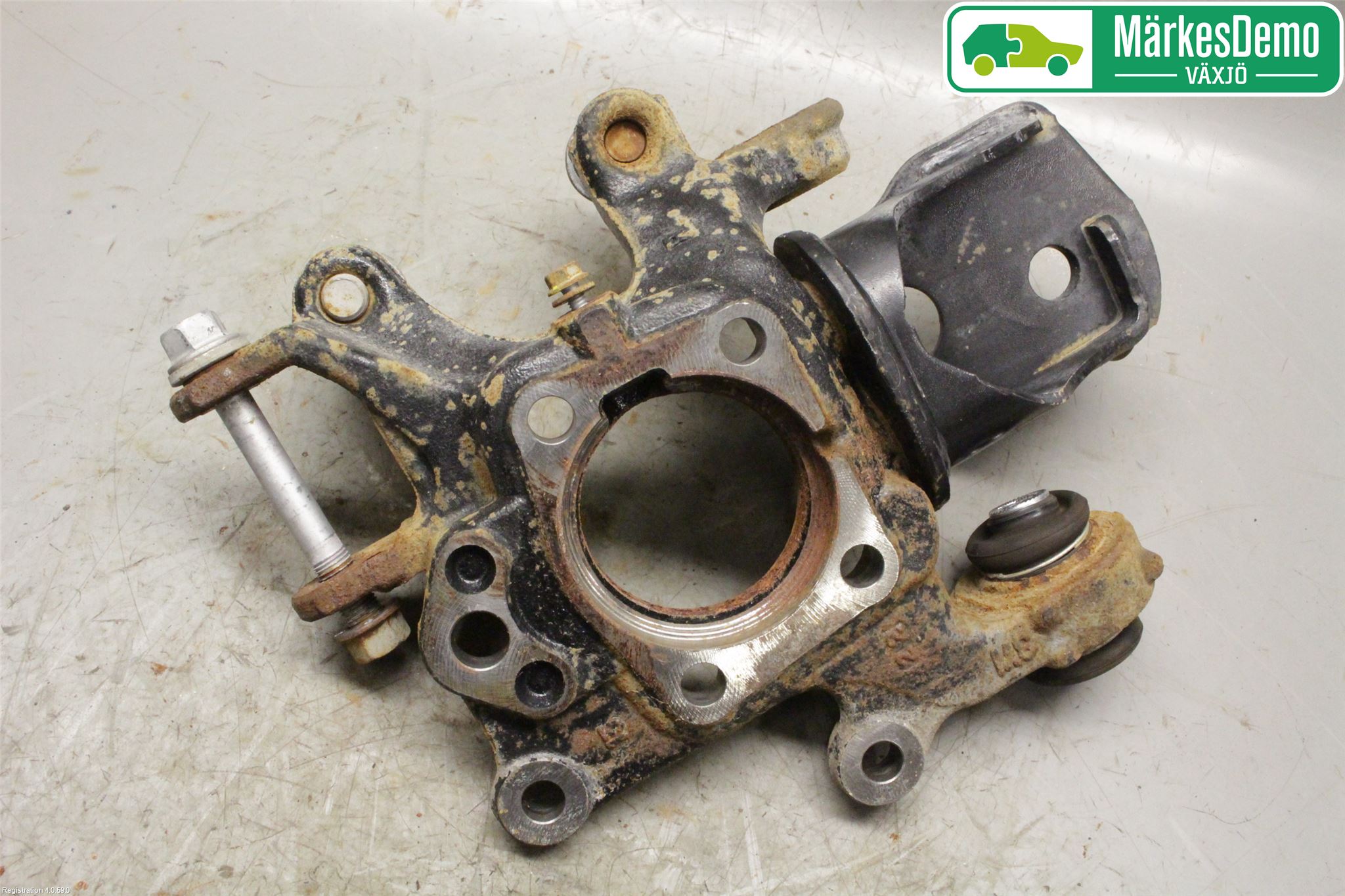 Toyota RAV4 13-18 Spindel Hb