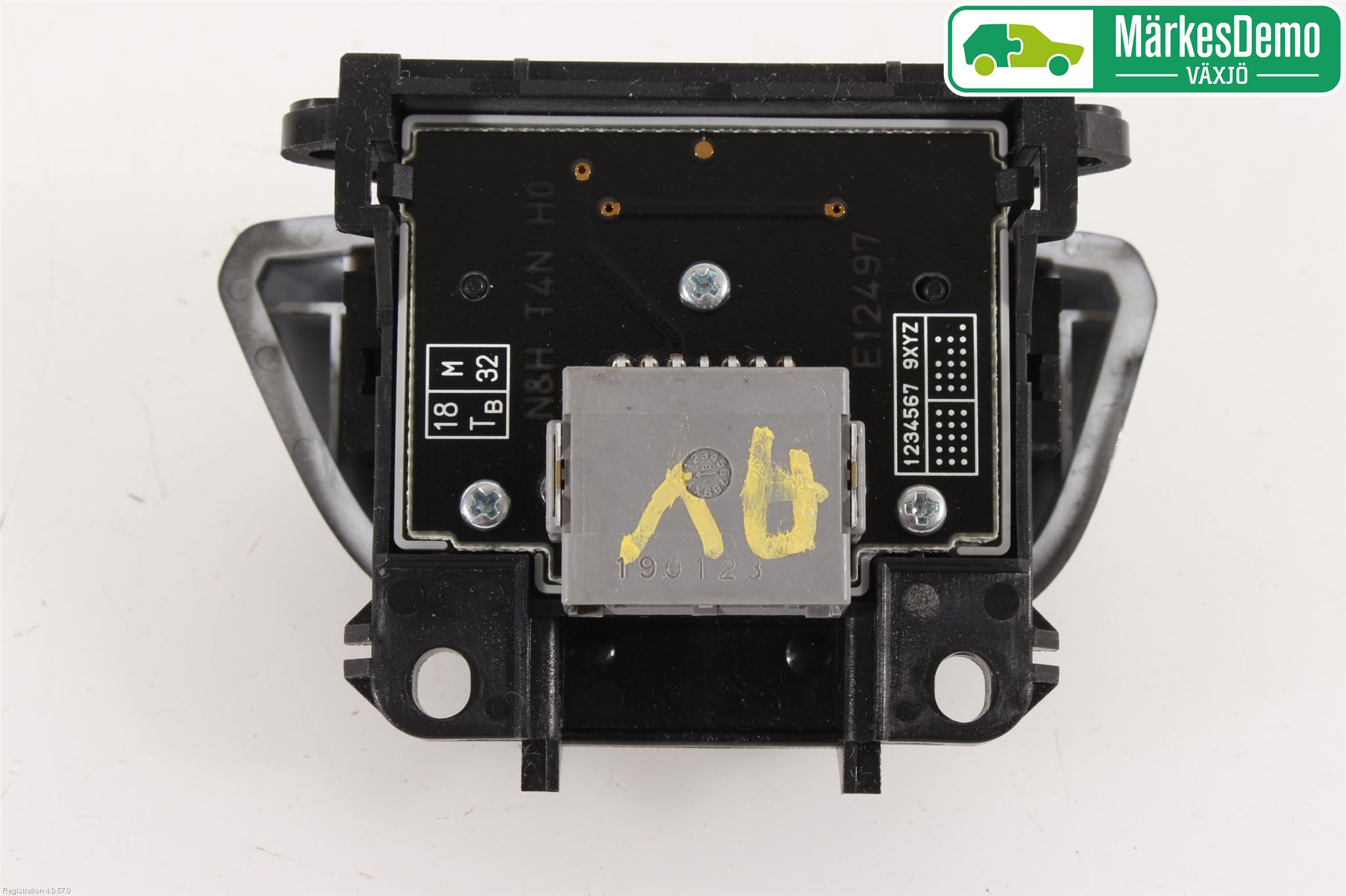 Honda HR-V 15-21 Bryter Ratt Radio-Stereo