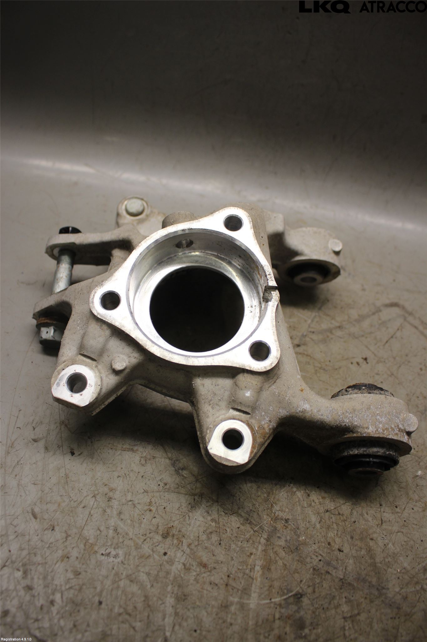Hyundai TUCSON 05- Spindel Hb
