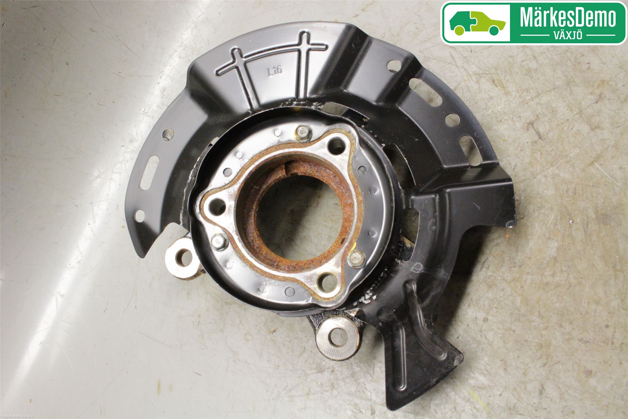 Hyundai i30 PD 17- Spindel Vf