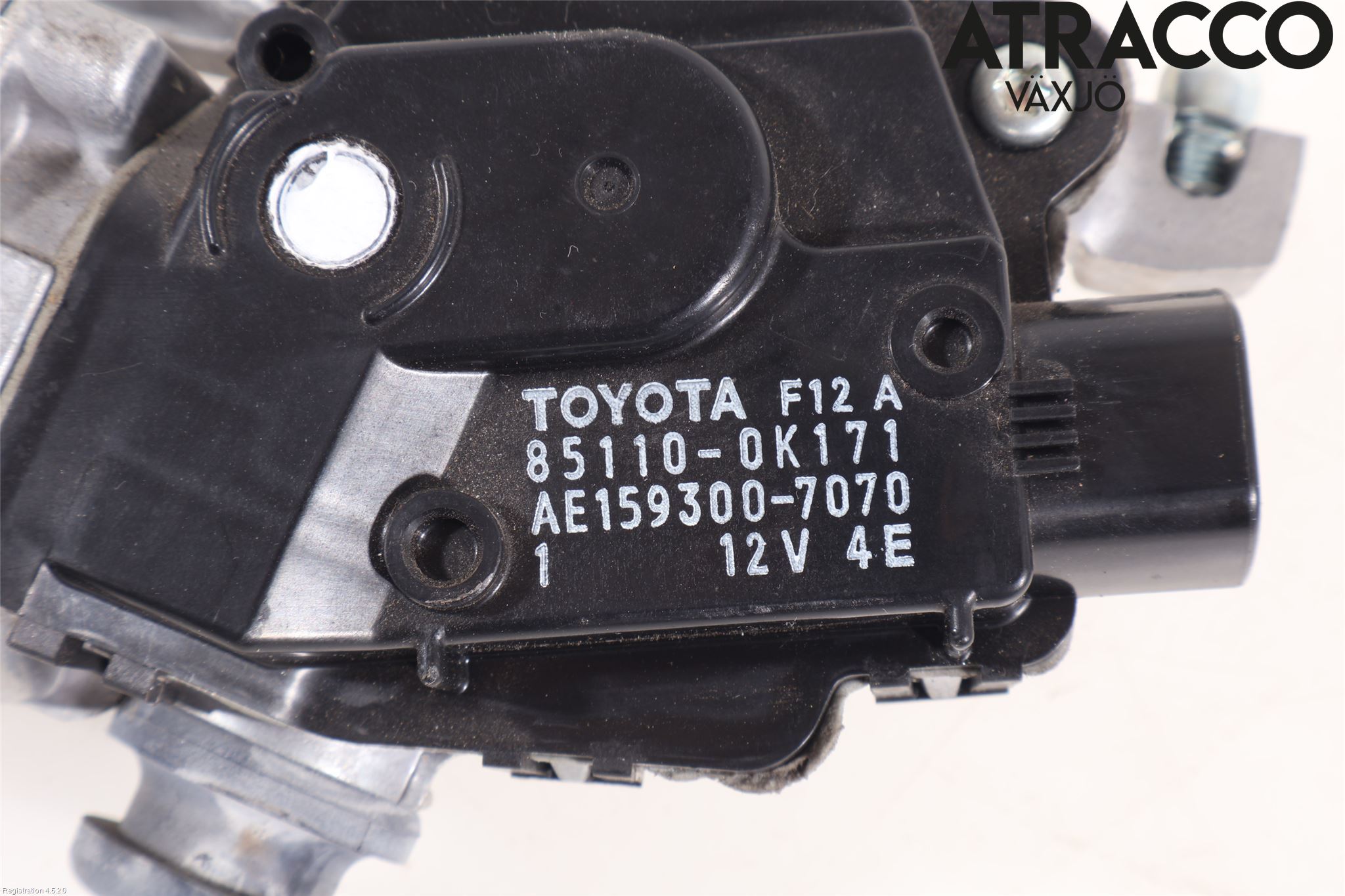 Toyota HILUX 16- Viskermotor Frontrute