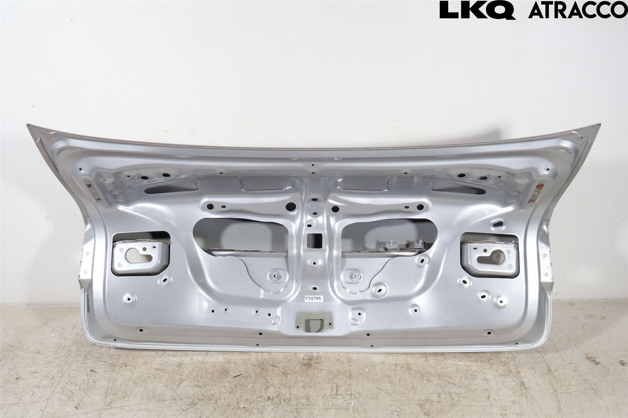 Lexus IS 250/350 14-20 Bakluke Koffertlokk