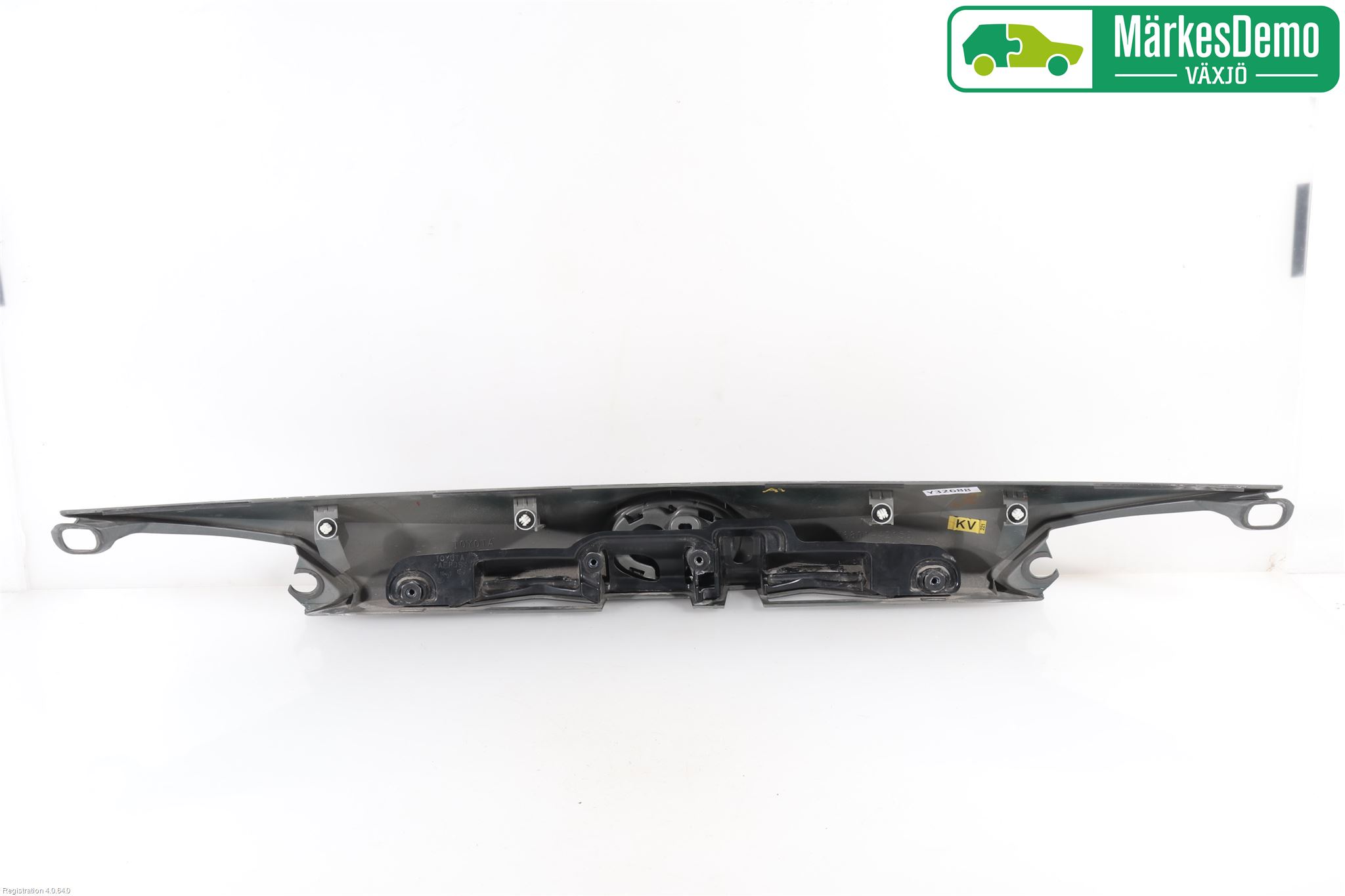 Toyota RAV4 13-18 Refleksplate - Skiltplate