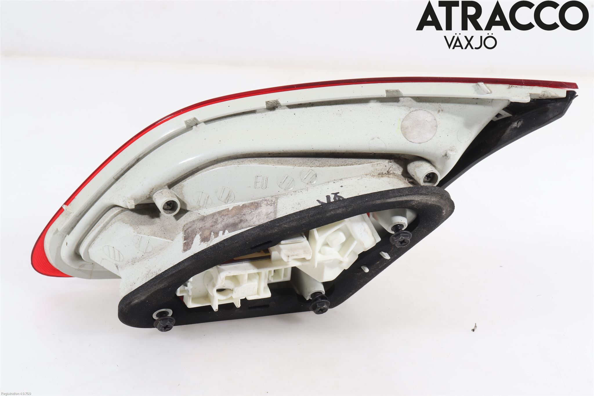Opel ASTRA J 10-15 Baklykt Venstre  På Luke(Indre