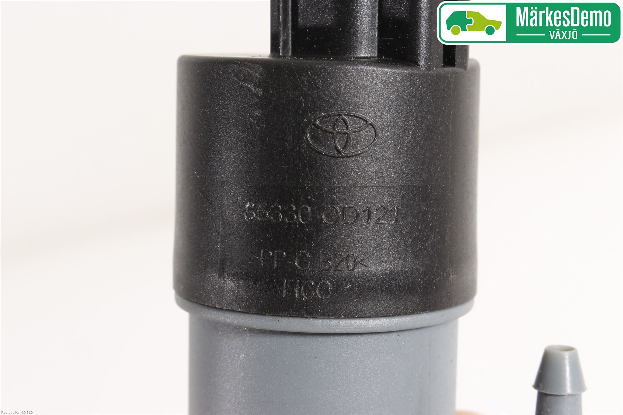 Toyota YARIS XP130 15-20 Spylerpumpe Frontrute