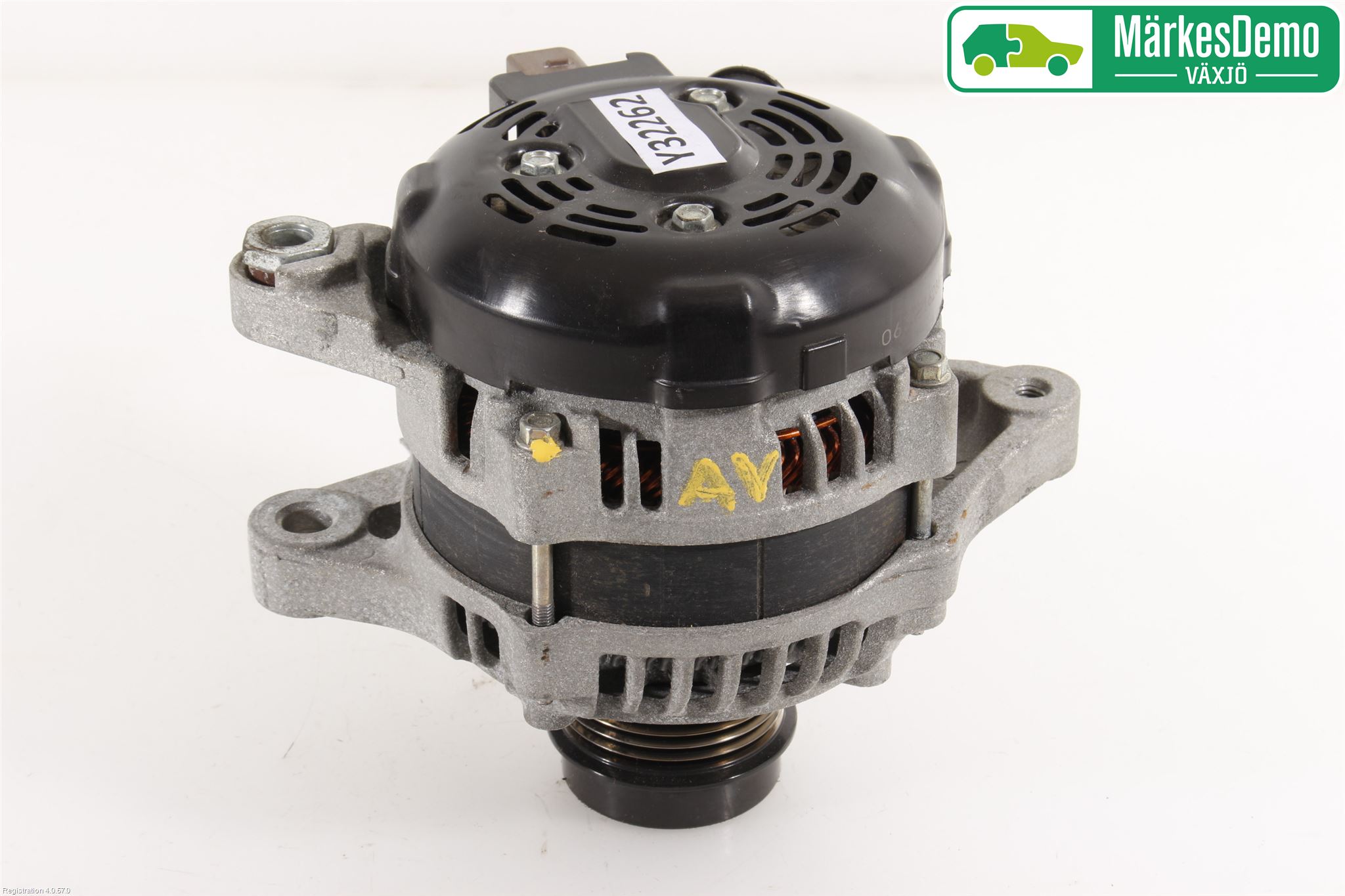 Toyota AVENSIS 16-18 Dynamo