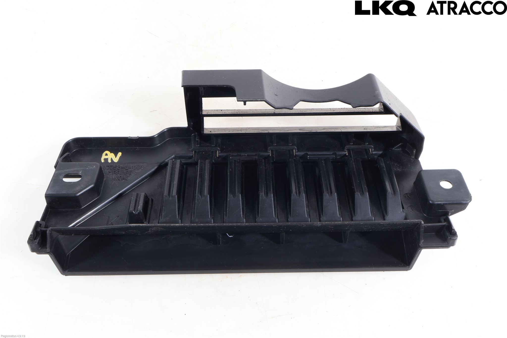 Toyota COROLLA CROSS XG10 22- Luftstyring Front
