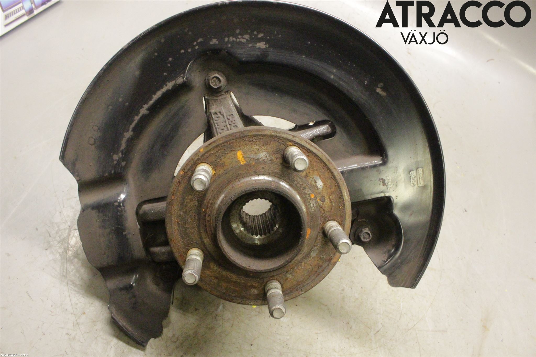 Ford FOCUS 11-14 Spindel Hf