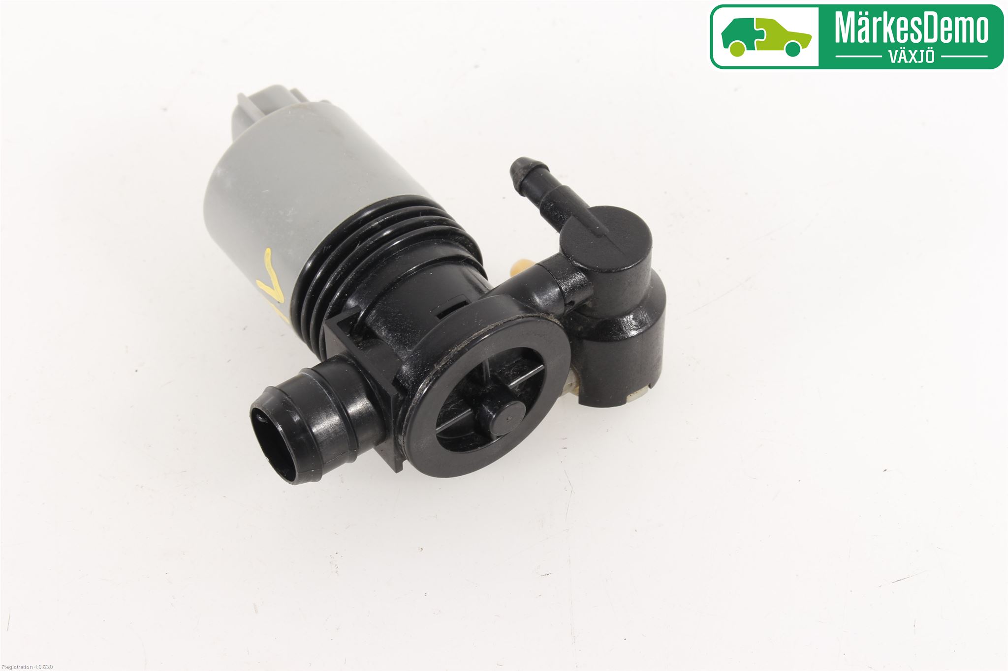 Toyota AURIS 13-19 Spylerpumpe Frontrute