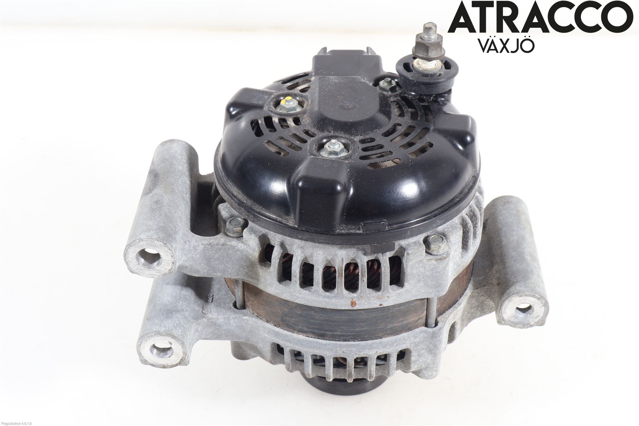 Opel INSIGNIA 17- Dynamo