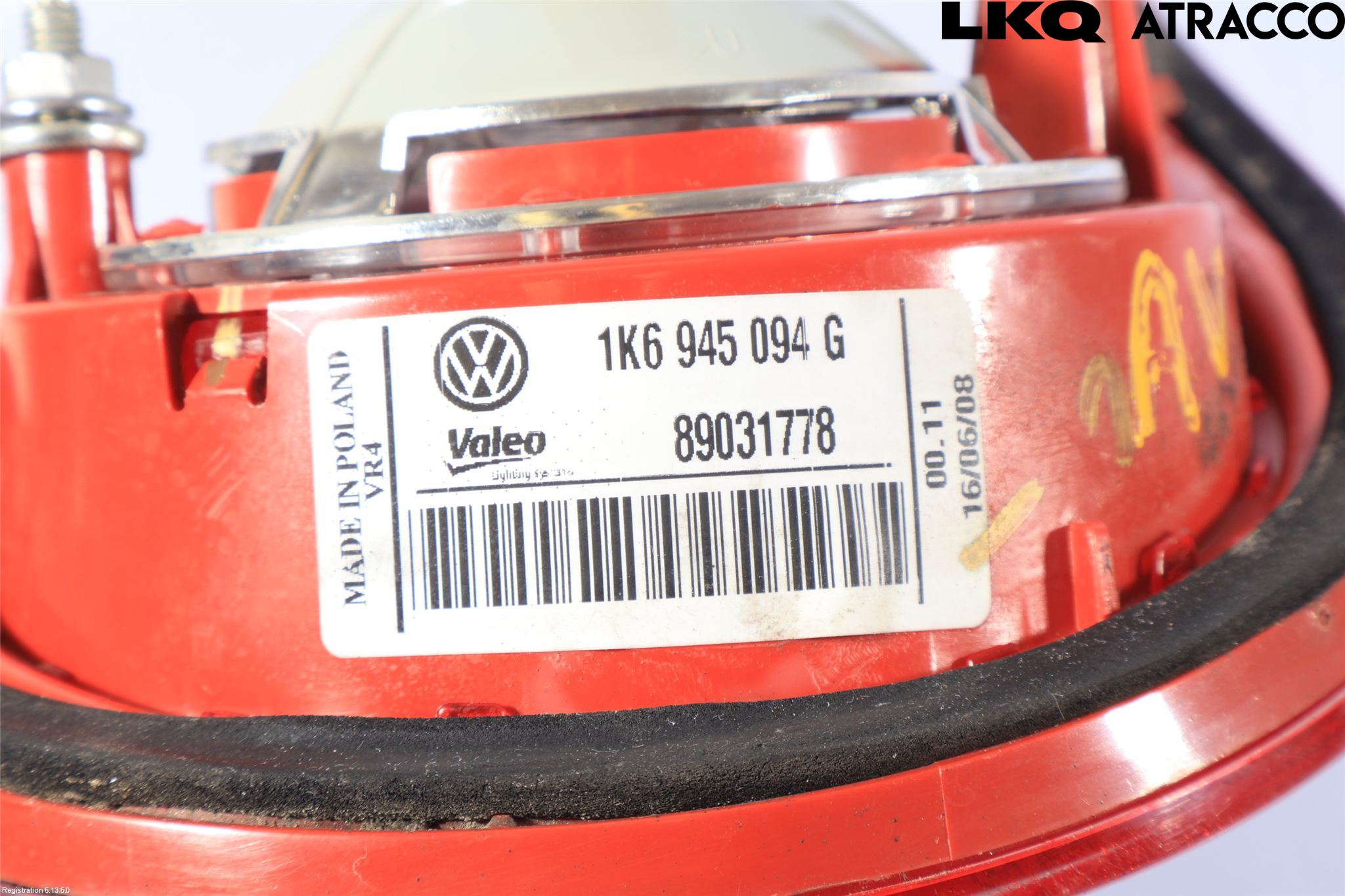 Volkswagen VW GOLF V 04-09 Baklykt Høyre  På Luke(Indre)