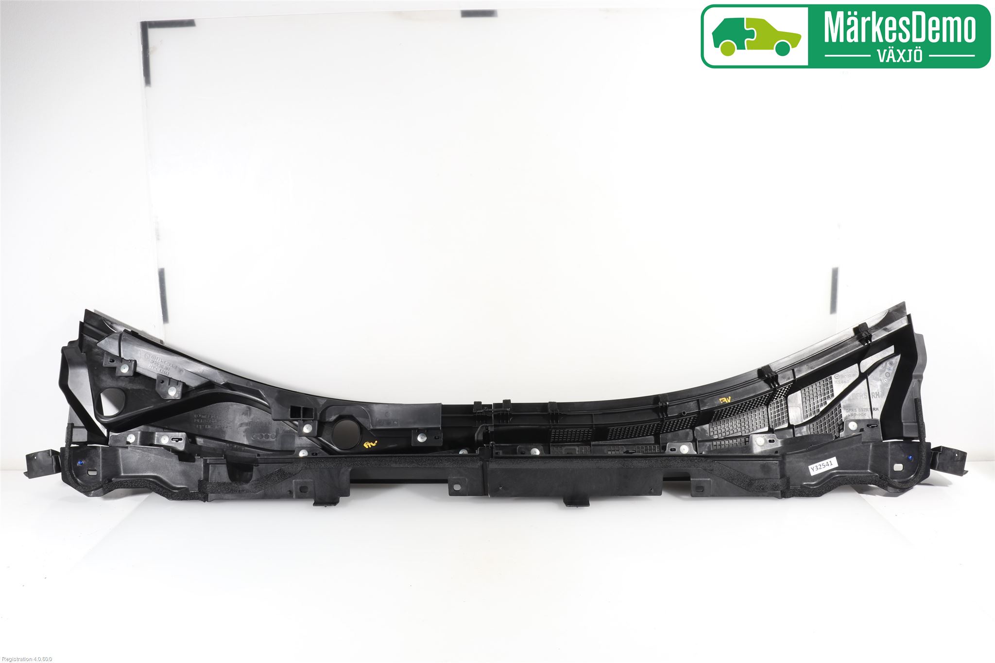 Mazda CX-30 20- Visker Deksel-Grill-Under Frr